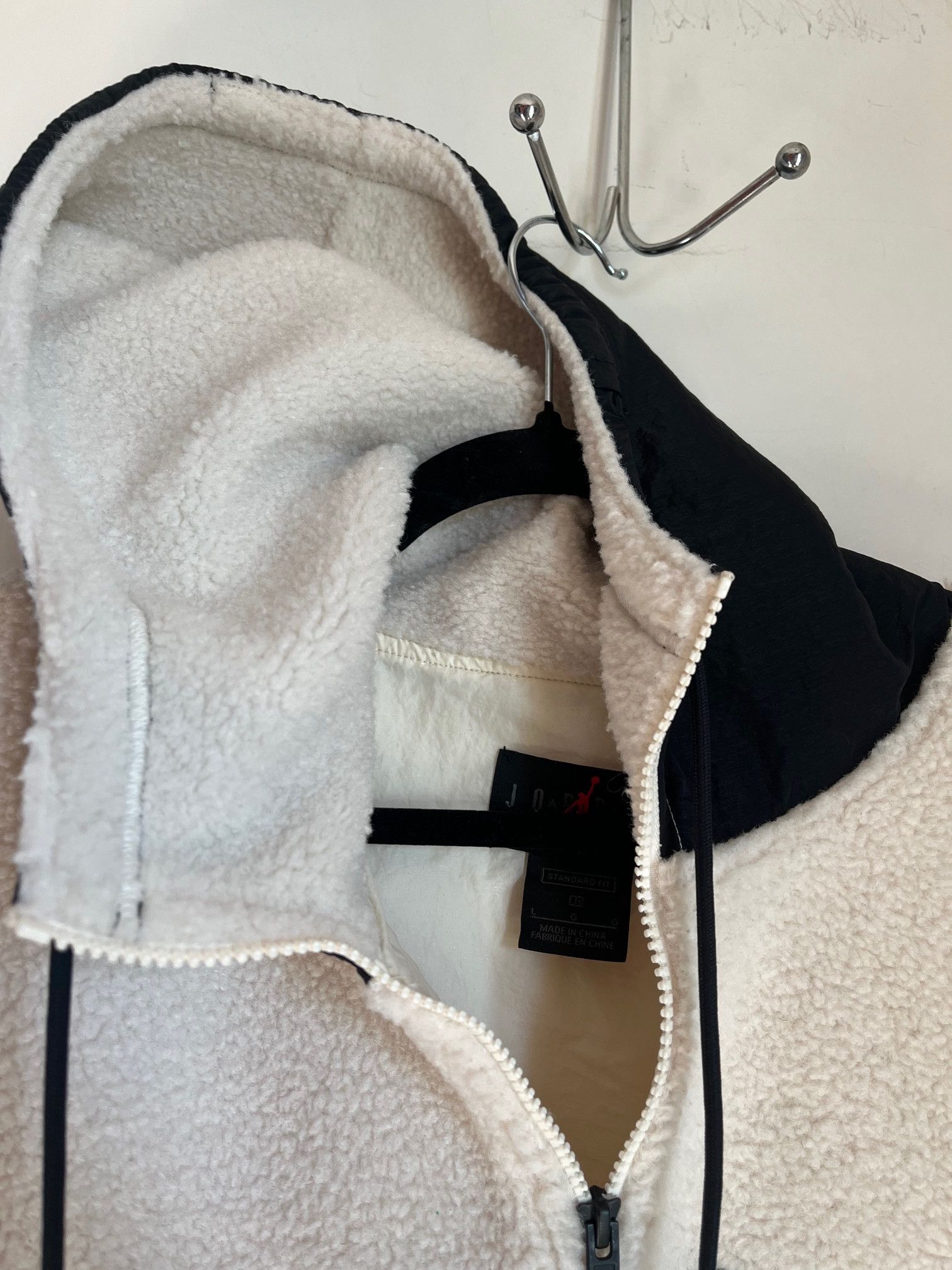 Jordan Brand Nike Air Jordan 23 Engineered Hooded Sherpa Jacket L Size US L / EU 52-54 / 3 - 7 Thumbnail