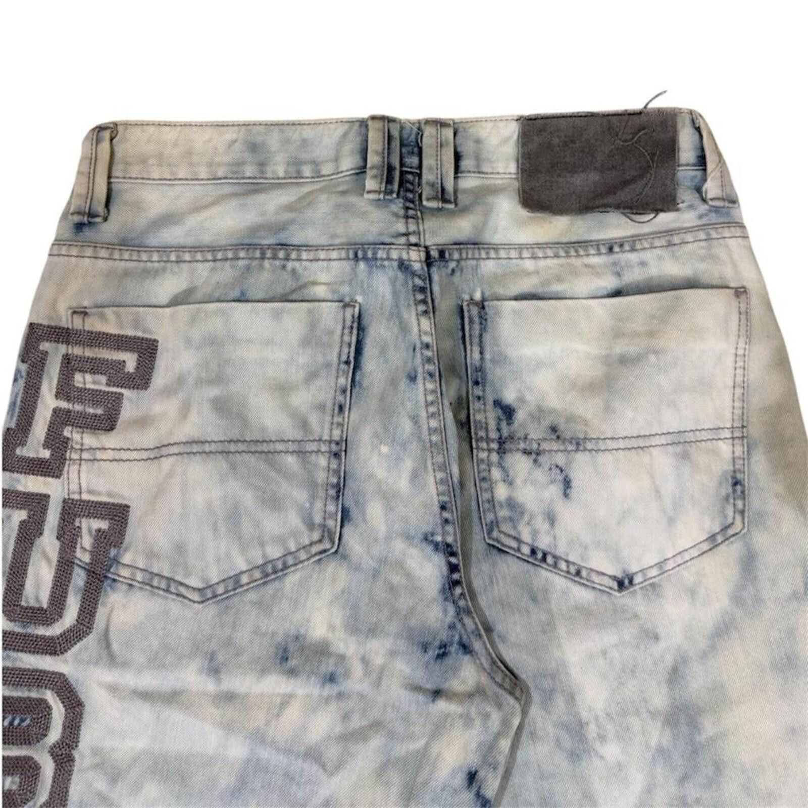 Fubu Fubu collection light wash jorts with embroidered font Size US 30 / EU 46 - 2 Thumbnail