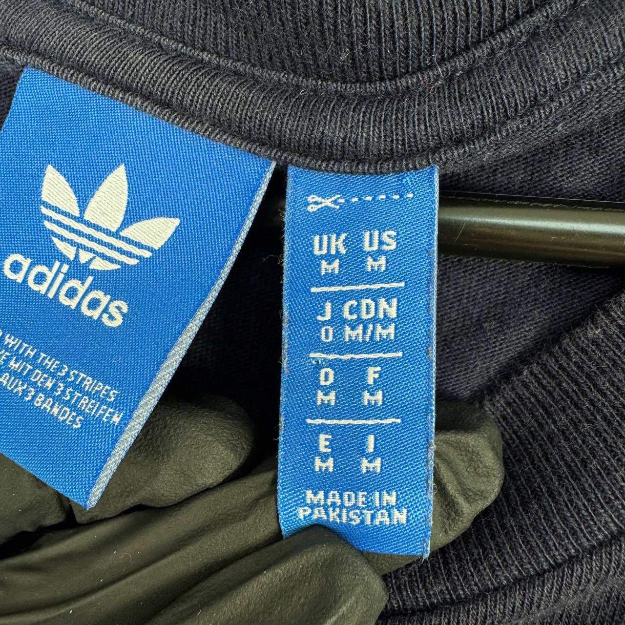 Adidas Adidas Originals Trefoil Logo T Shirt Navy Graphic Tee M Size US M / EU 48-50 / 2 - 4 Thumbnail