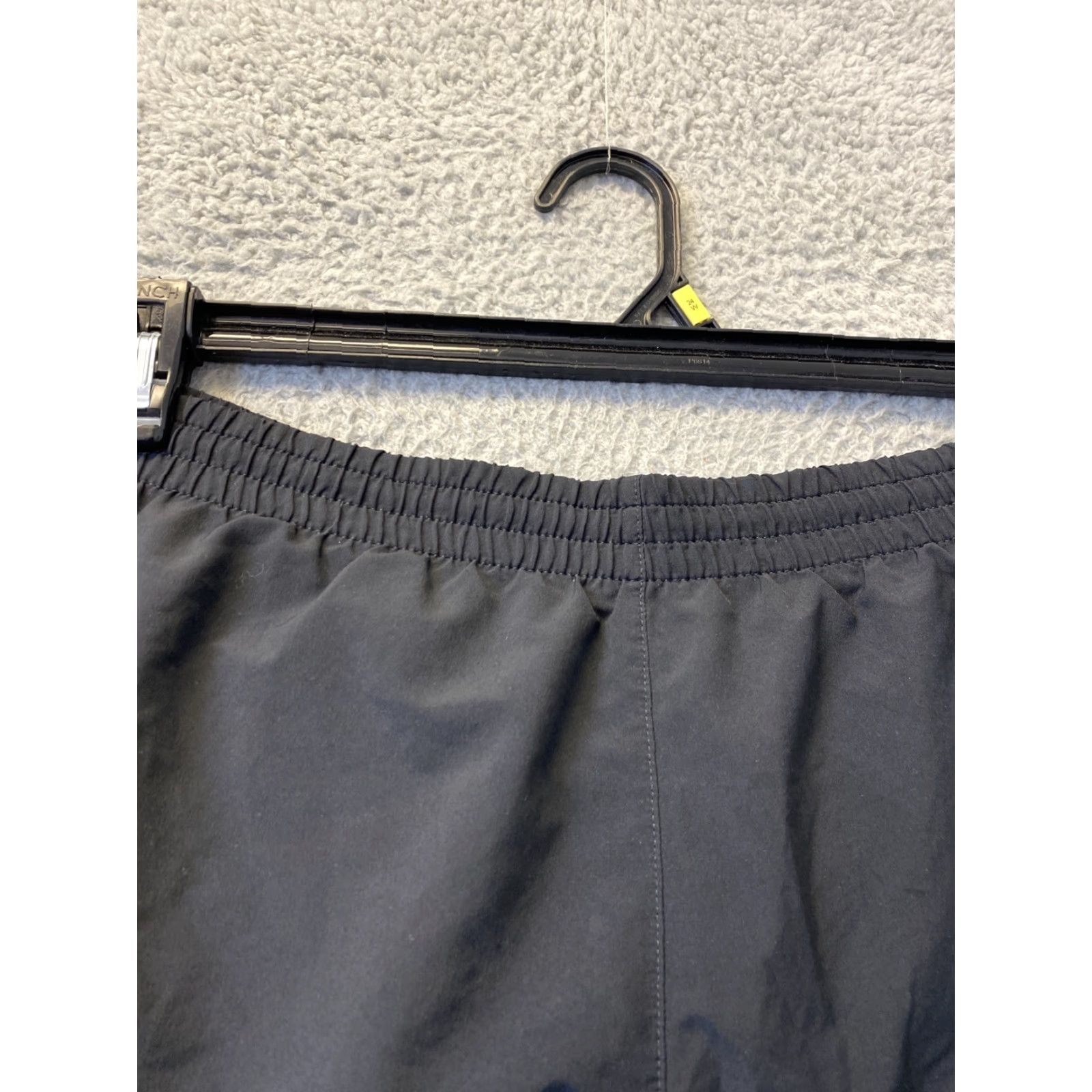 Nike Nike Women's Size L Athletic Shorts Dri-fit Black Regular Polyester/ 49-56 Size 36" / US 14 / IT 50 - 3 Thumbnail