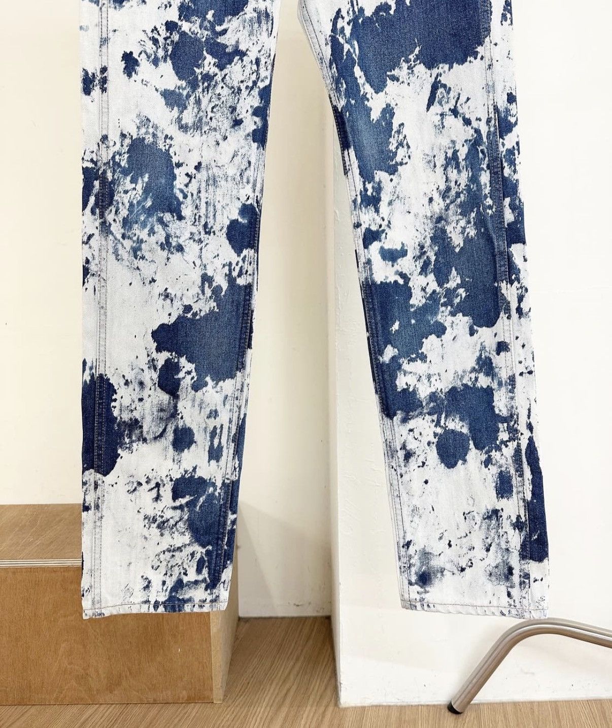 Celine Celine 21SS dancing kid tie dye denim jeans sz30 Size US 30 / EU 46 - 5 Thumbnail