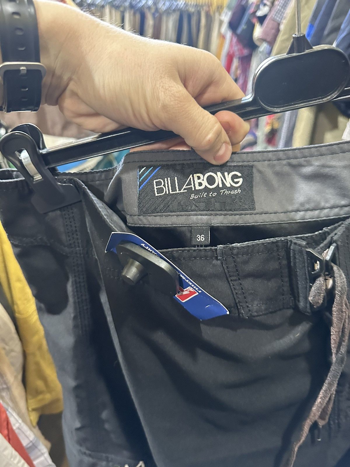 Billabong × Vintage Vintage billabong shorts size 36 big logo rare swim Size US 36 / EU 52 - 3 Thumbnail