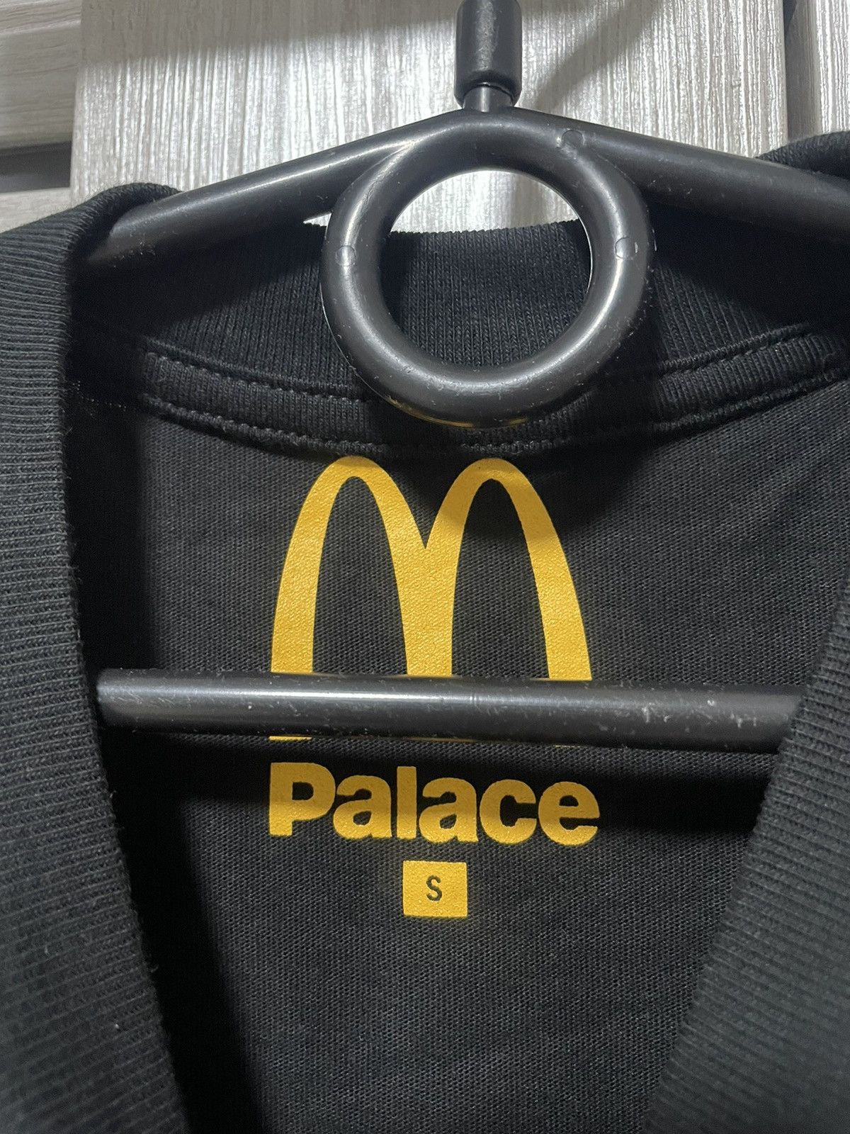 Palace Palace McDonald’s Sign T Shirt Black Tee Size US S / EU 44-46 / 1 - 7 Thumbnail