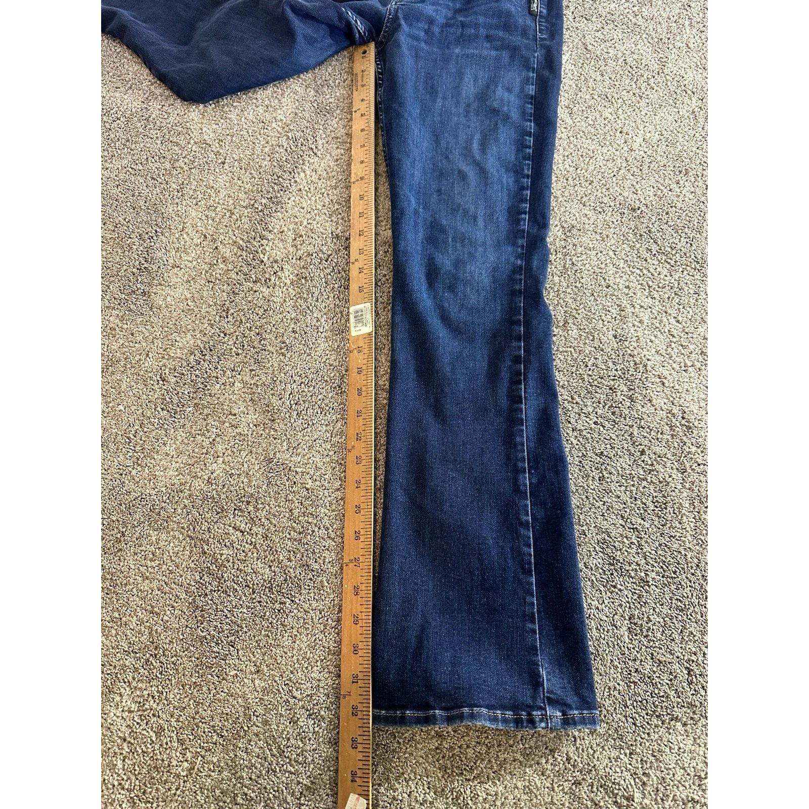 Silver Jeans Co. Silver Avery Slim Boot Cut Jeans Women 29x33 Blue Dark Wash Size 29" - 3 Thumbnail