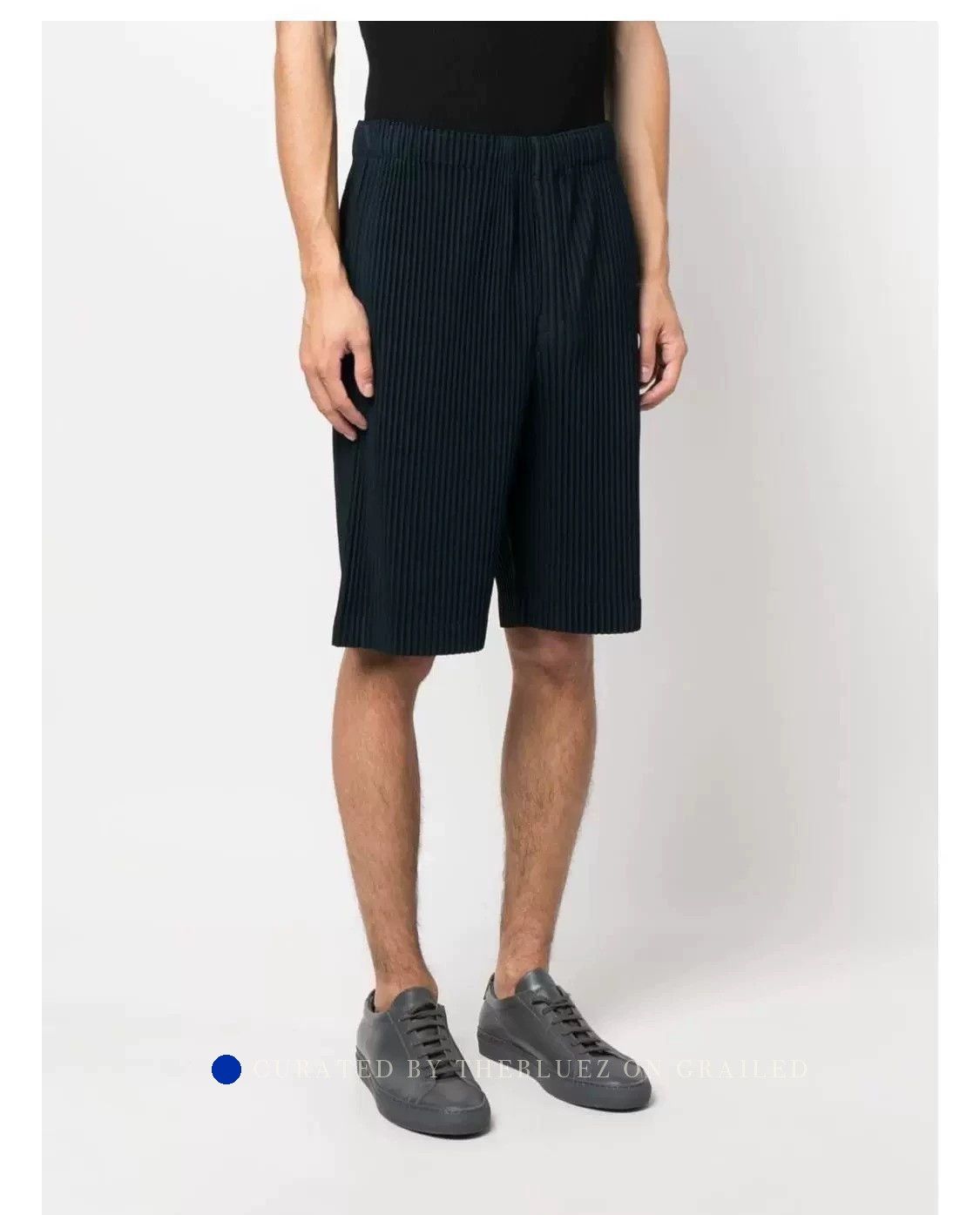 Issey Miyake Pleated Black Bermuda Shorts Size US 34 / EU 50 - 1 Thumbnail