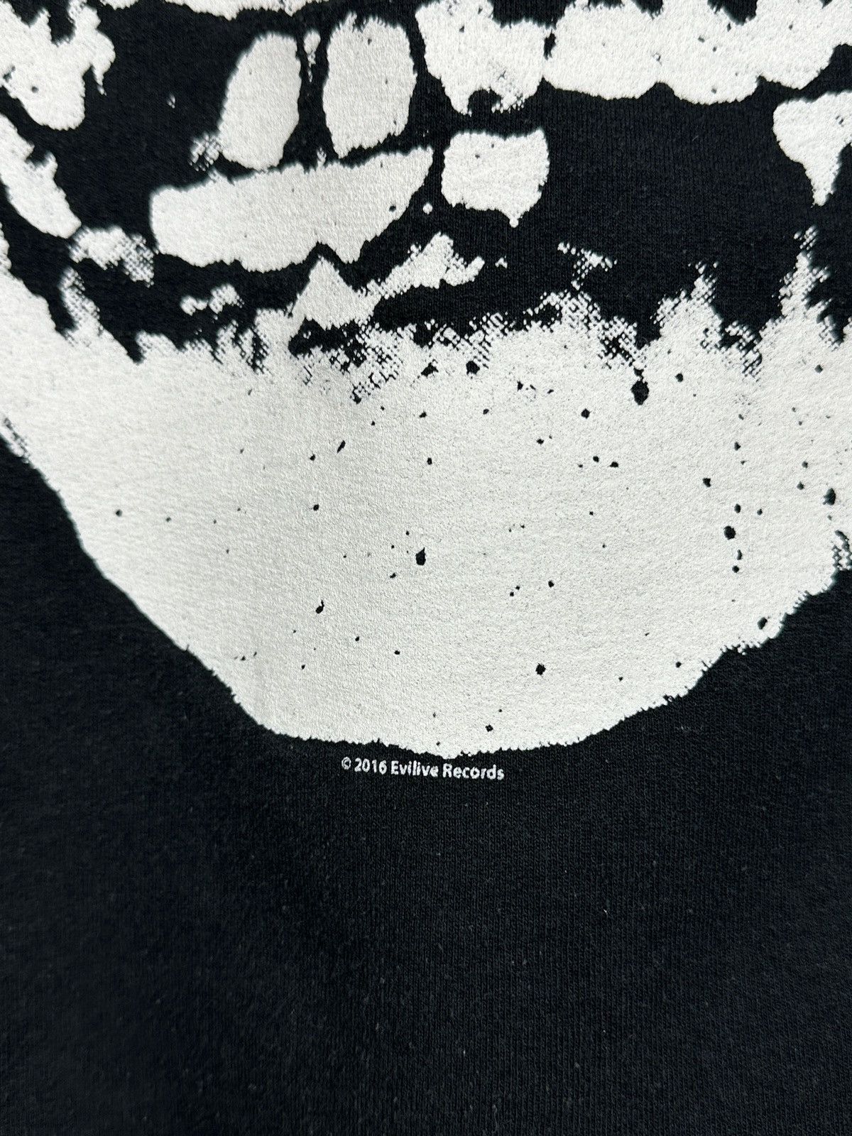 Band Tees 2016 Misfits Crimson Ghost Punk Rock Band Hoodie Size US M / EU 48-50 / 2 - 17 Thumbnail