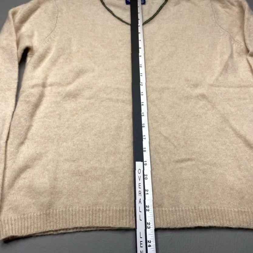 Vintage VINTAGE Venezia Womens Pullover V-Neck Sweater 14/16 80% Lambswool Beige 90s Jeans Size XL / US 12-14 / IT 48-50 - 7 Thumbnail