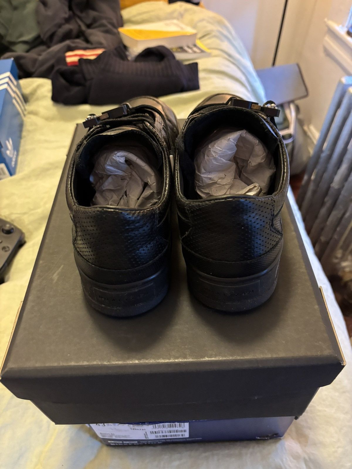 1017 ALYX 9SM 1017-ALYX-9SM Buckle Sneaker Size US 10 / EU 43 - 4 Thumbnail