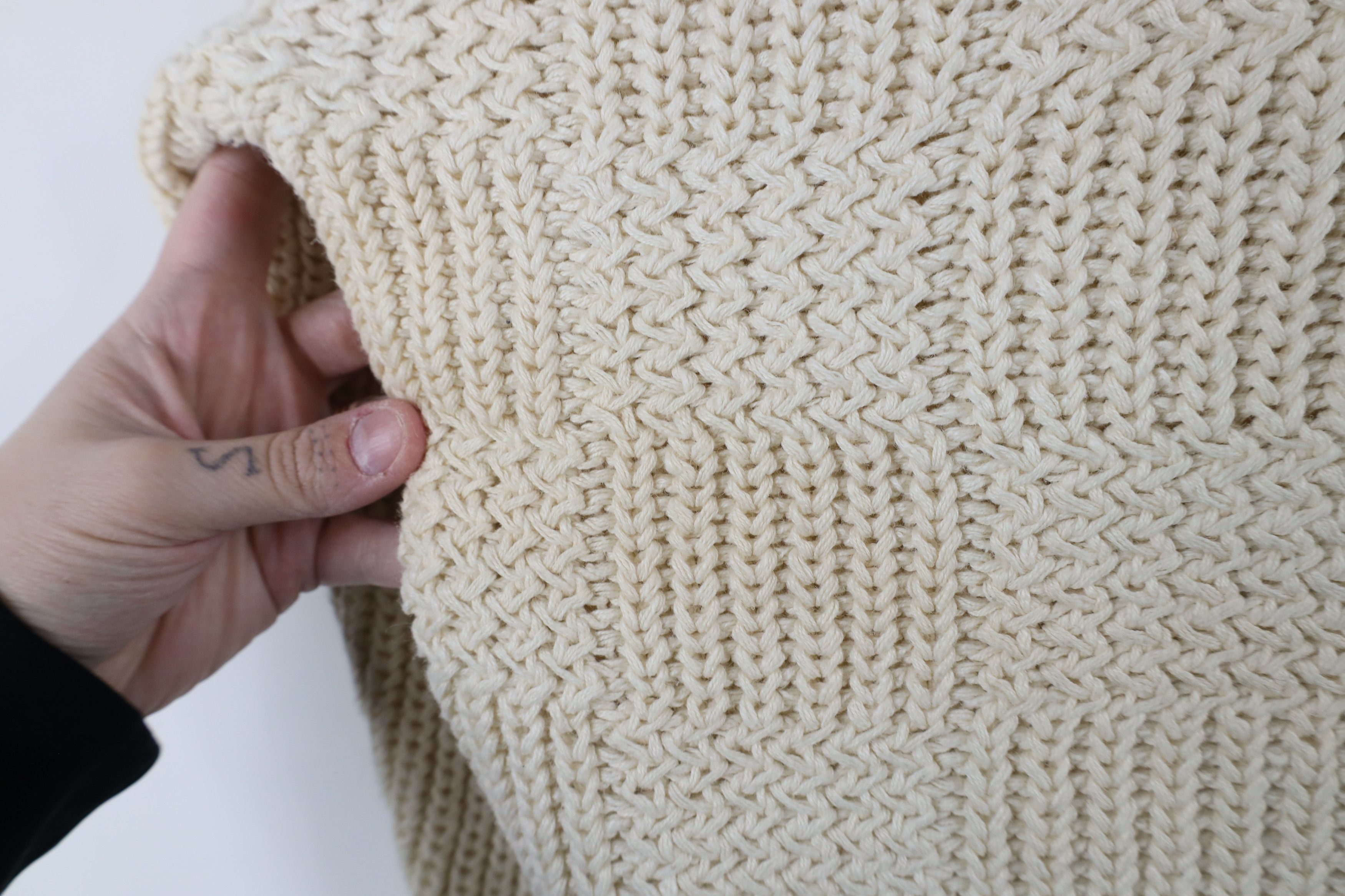 Vintage Vintage 90s Streetwear Chunky Knit Checkered Sweater Cream Size US L / EU 52-54 / 3 - 8 Thumbnail