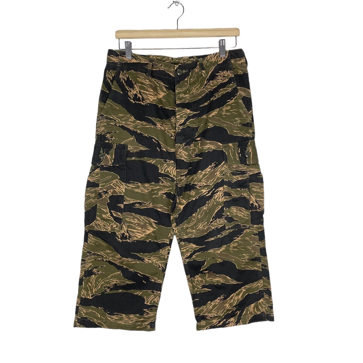 ⚡️BUZZ RICKSONS TIGER STRIPES HALF CARGO PANTS