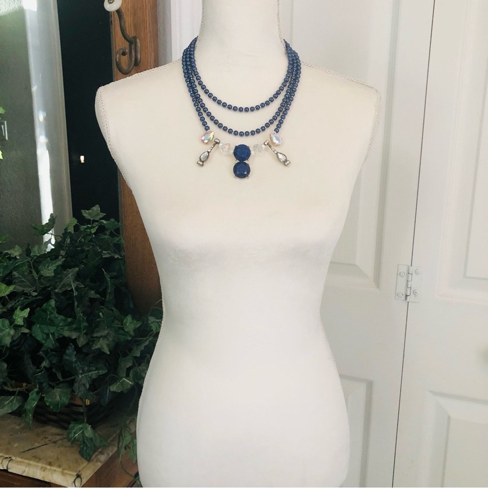 Jewelry Handcrafted repurpose royal blue Czech glass Pearl necklace Size ONE SIZE - 6 Thumbnail