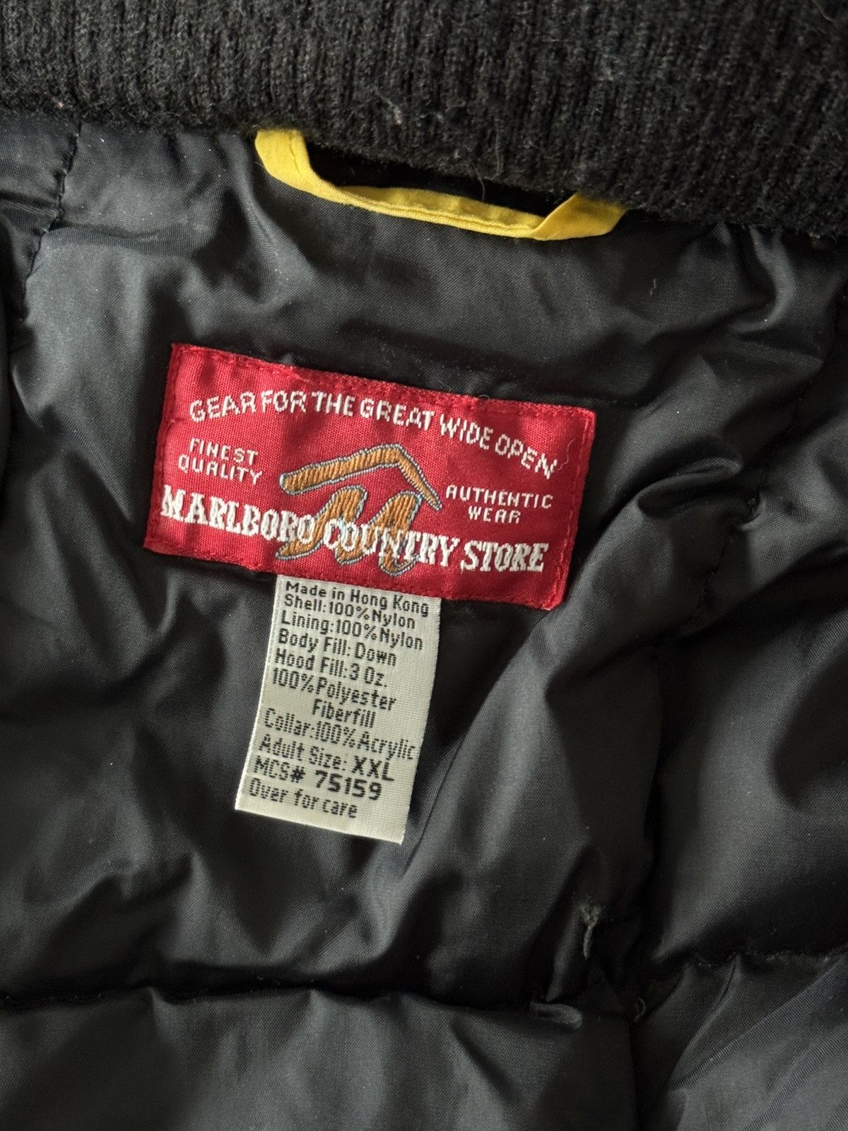 Marlboro Vintage Marlboro red puffer jacket Size US XXL / EU 58 / 5 - 4 Thumbnail