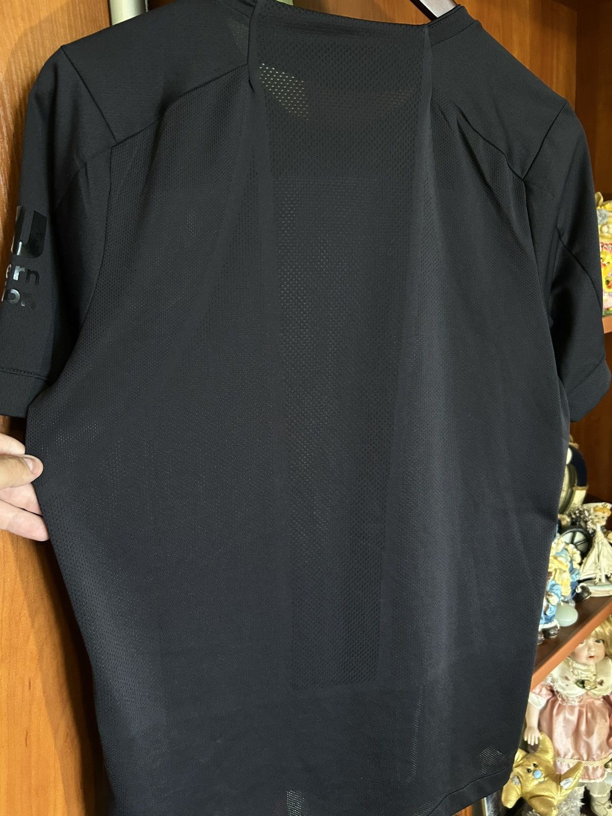 New Balance Liverpool FC 2019/2020 Rare Blackout Football Soccer Jersey Size US S / EU 44-46 / 1 - 5 Thumbnail