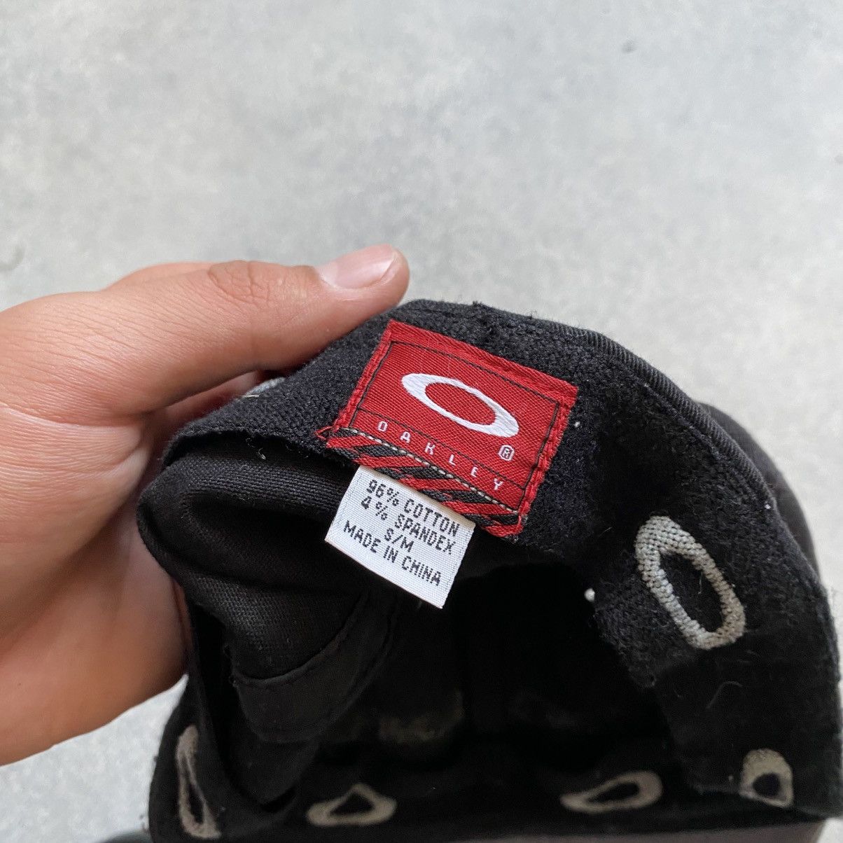 Oakley Vintage Oakley Cap Black Embroidered Logo Y2K Streetwear Size ONE SIZE - 7 Thumbnail