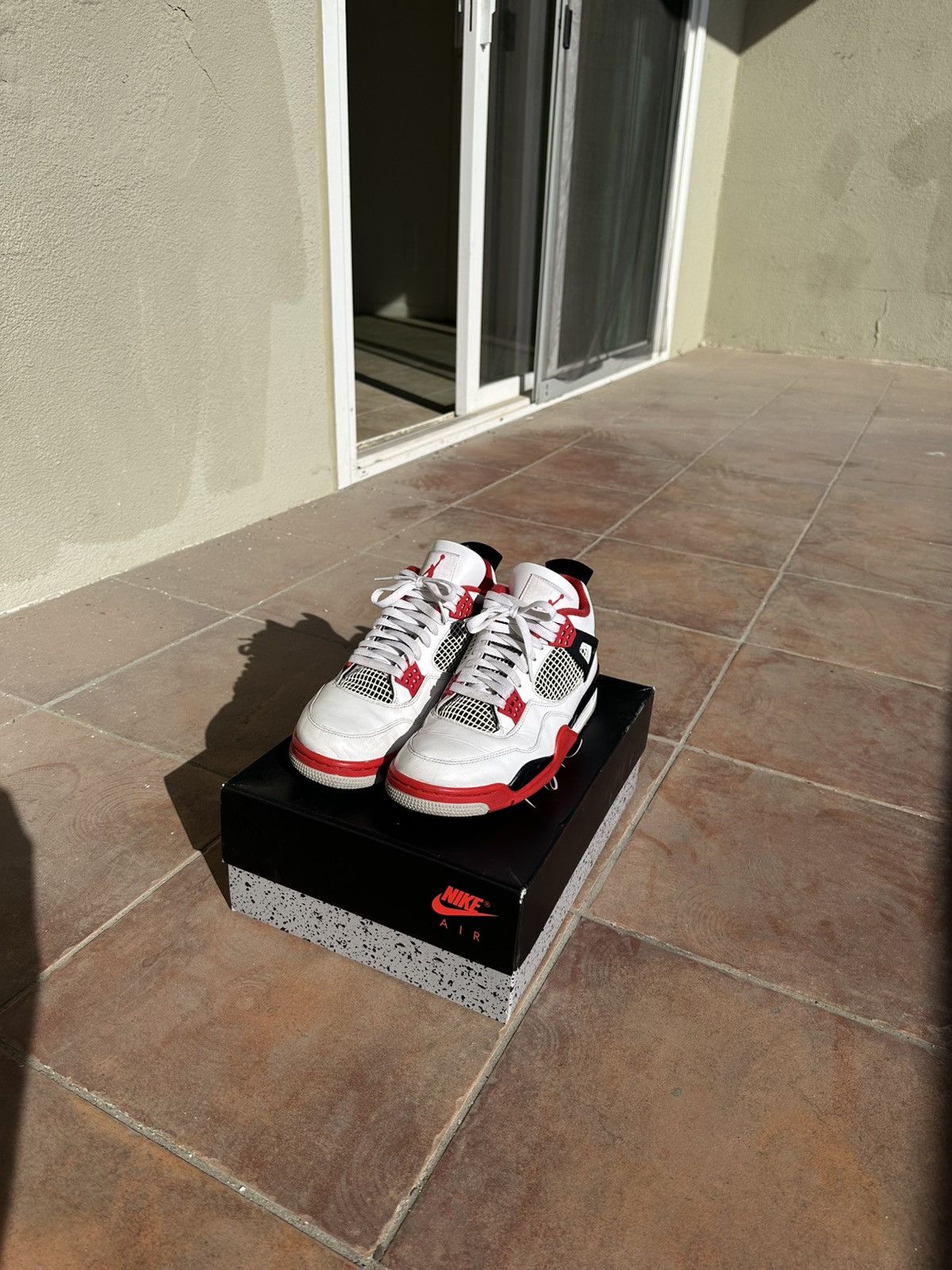 Air Jordan 4 Retro Fire Red (2020)