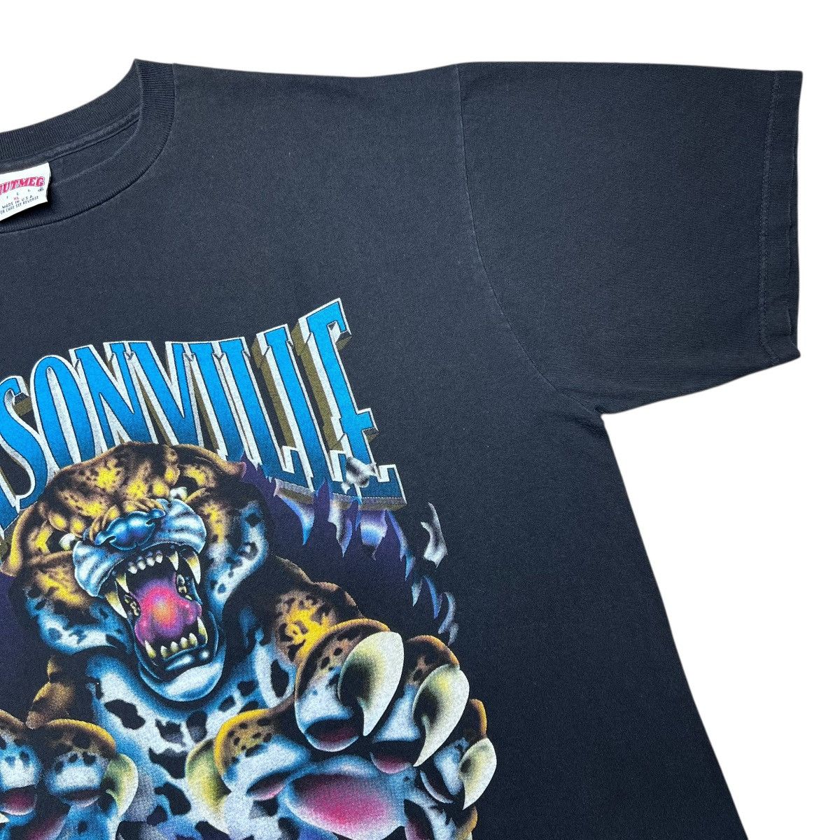 Nutmeg 1993 NFL Jacksonville Jaguares Nutmeg Mills Double Sided Tee Size US XL / EU 56 / 4 - 5 Thumbnail