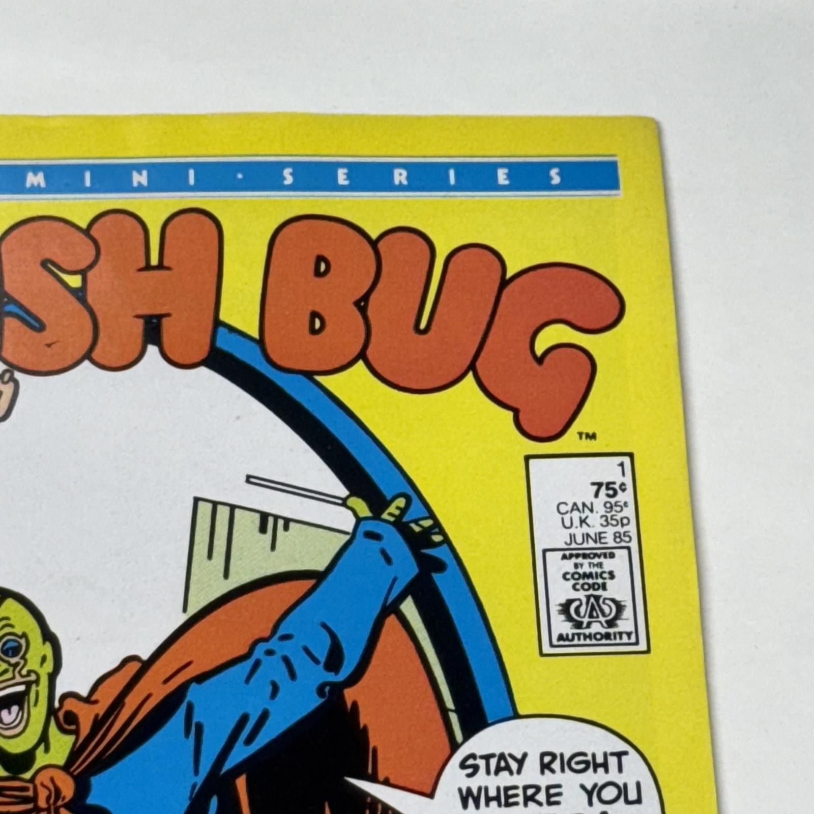 DC DC Comics Ambush Bug #1 1985 VF/NM+ Comic Book Size ONE SIZE - 4 Thumbnail