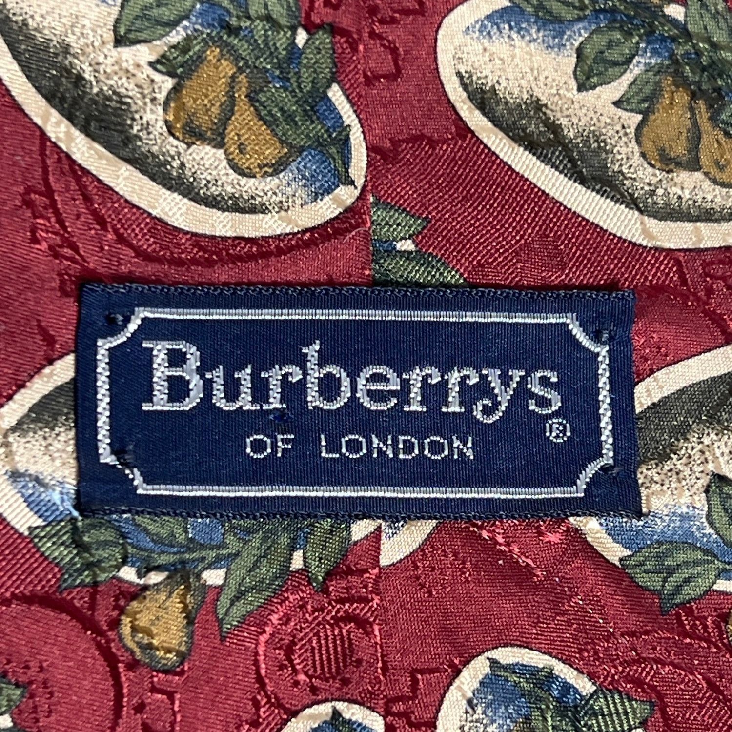 Burberry Burberrys Of London Men's Tie USA Made Red 100% Silk Vintage Size ONE SIZE - 4 Thumbnail