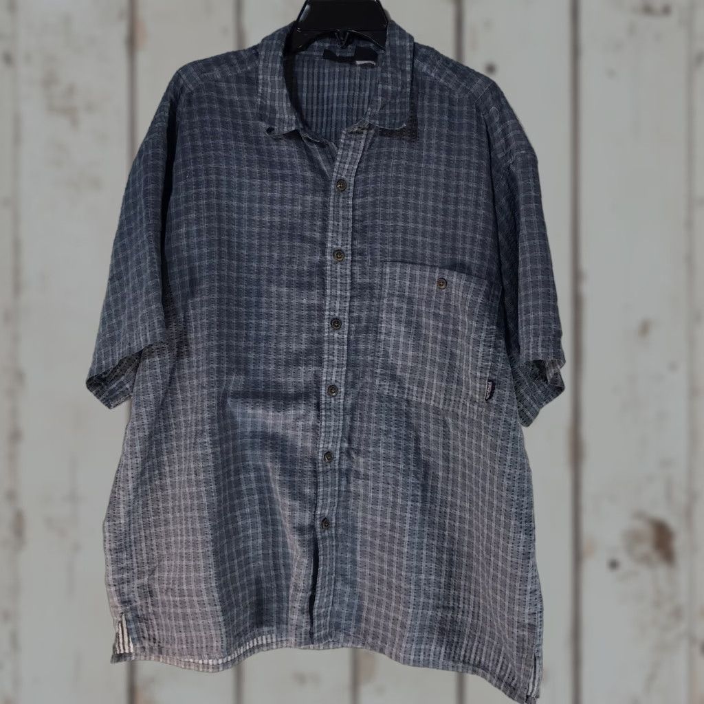 Patagonia Patagonia Button Up Mens Size L Gray/Wht Plaid Organic Cotton Button Up Size US L / EU 52-54 / 3 - 1 Thumbnail