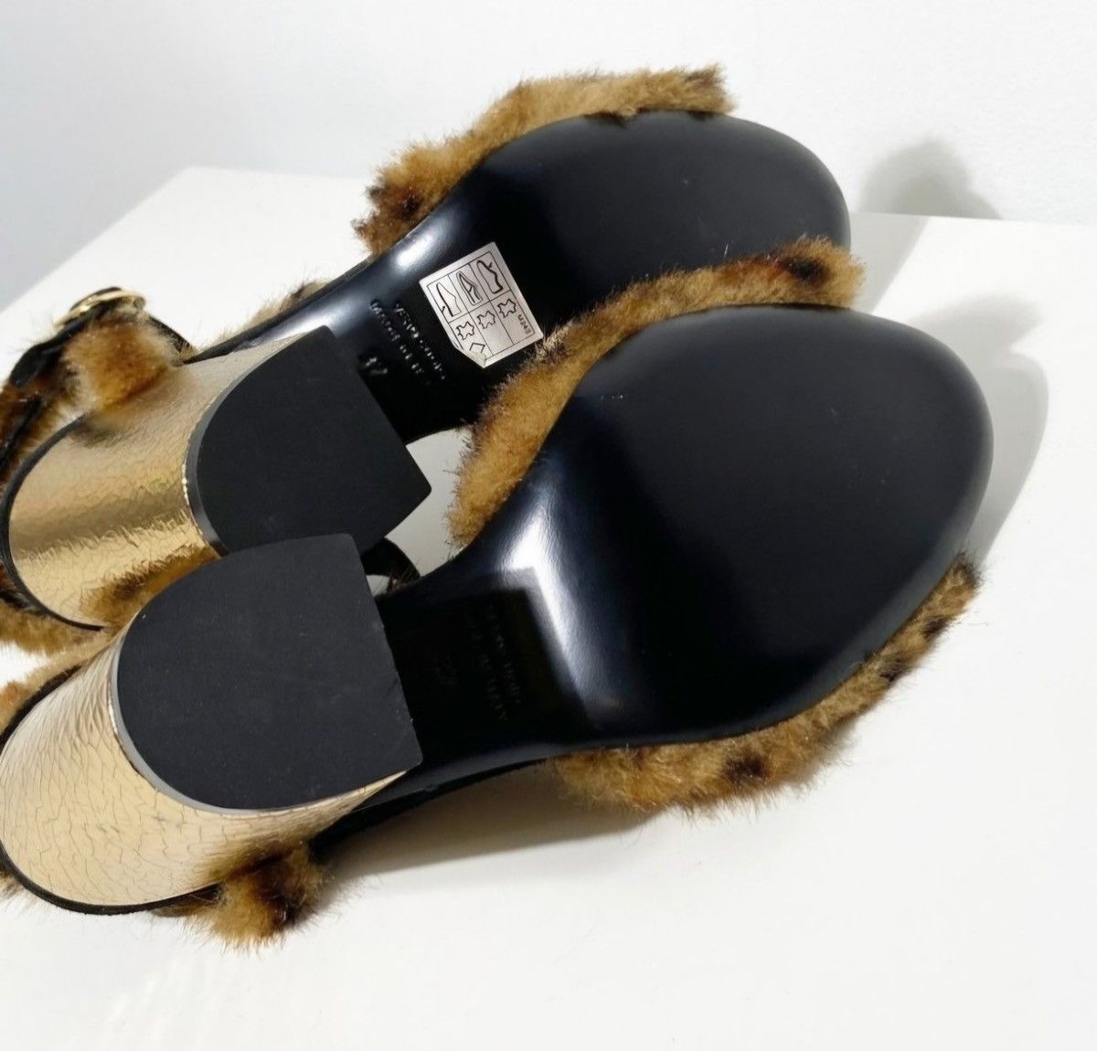 Other Strategia Hanna fur sandals Size US 7 / IT 37 - 5 Thumbnail