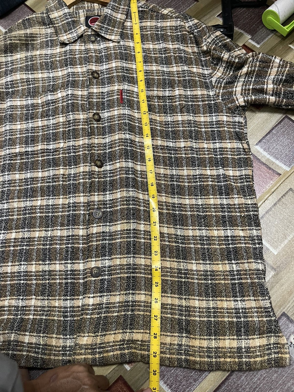 Vintage Vintage 90s lucky strike flannel shirt Size US L / EU 52-54 / 3 - 8 Thumbnail
