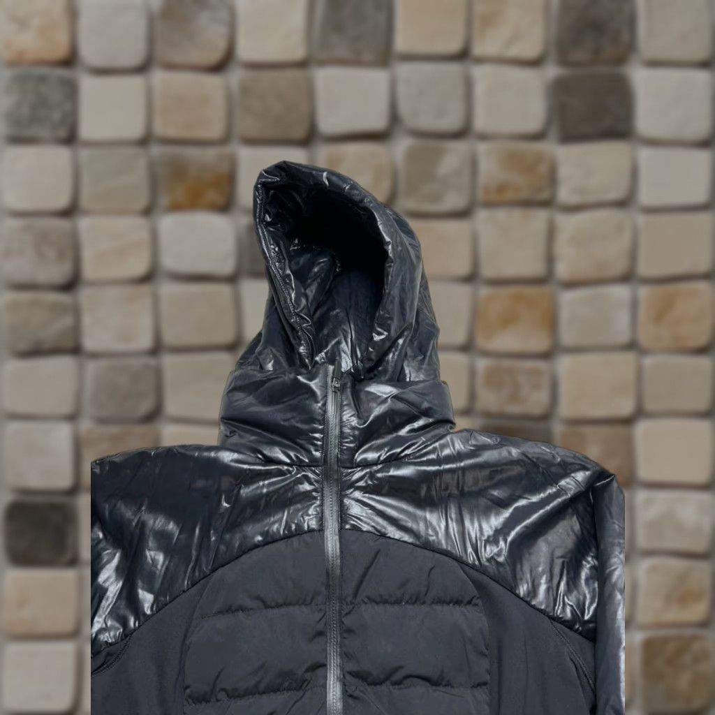 Lululemon Down For It All Jacket Womens 6 Black Insulated Full Zip Puffer (Size Medium)