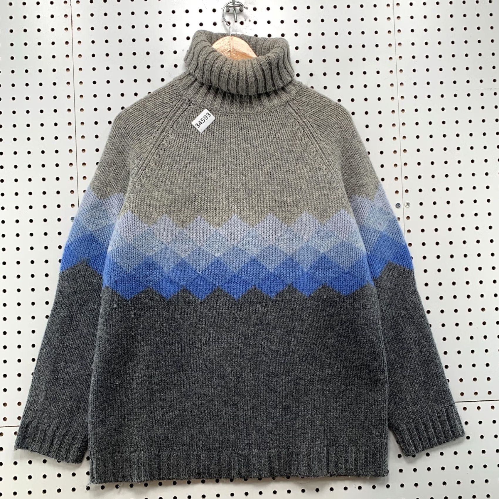 Vintage VINTAGE Paris Sports Club Sweater Womens Medium Gray Knit Wool Mohair 22x26.5 Size M / US 6-8 / IT 42-44 - 2 Thumbnail