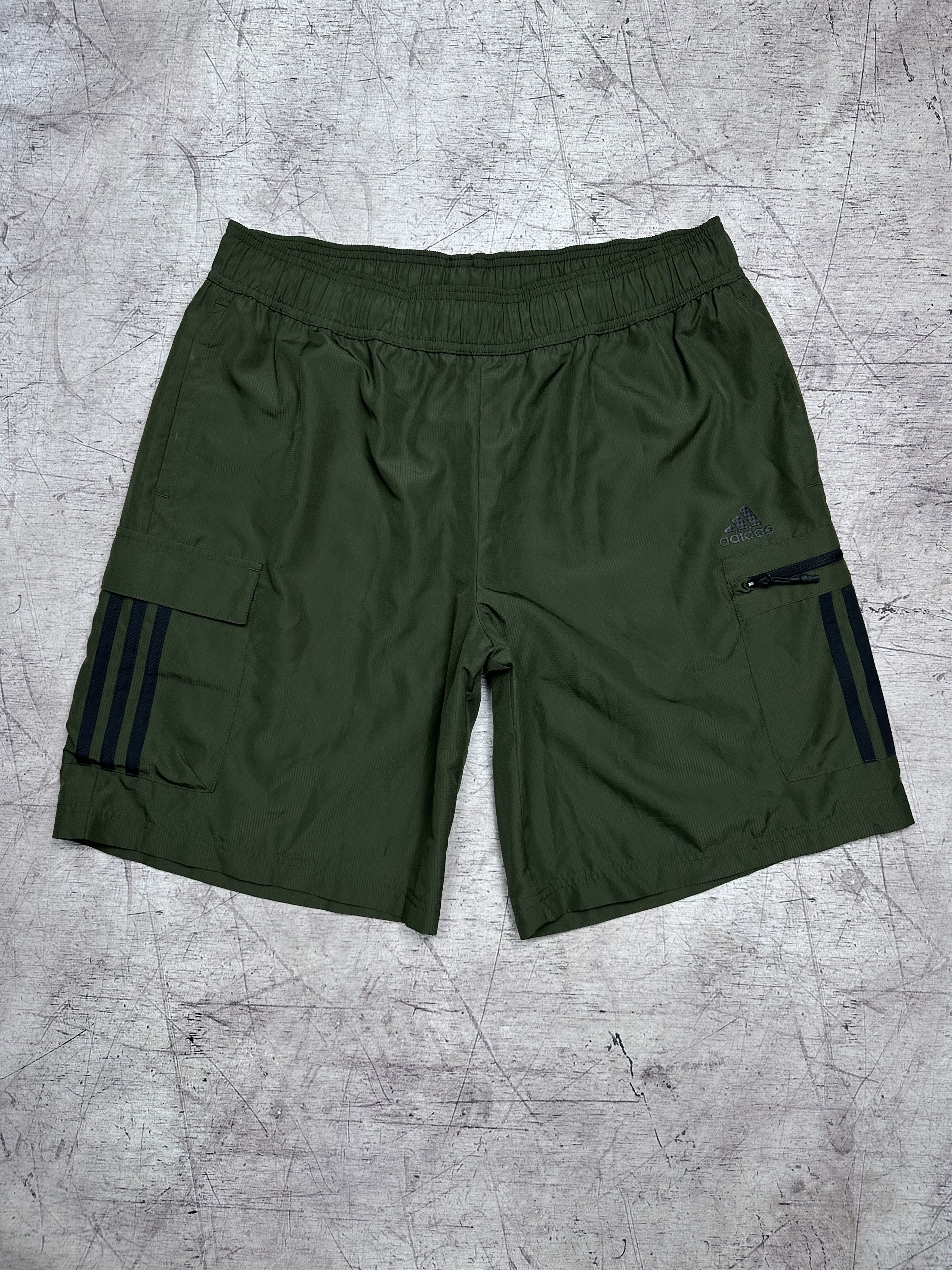 Adidas Adidas Mens Nylon Cargo Shorts Size US 34 / EU 50 - 1 Thumbnail