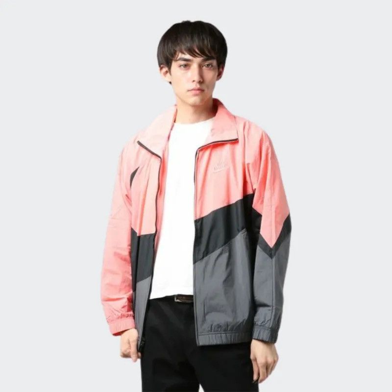 Nike NIKE BIG SWOOSH JACKET Size US L / EU 52-54 / 3 - 11 Thumbnail