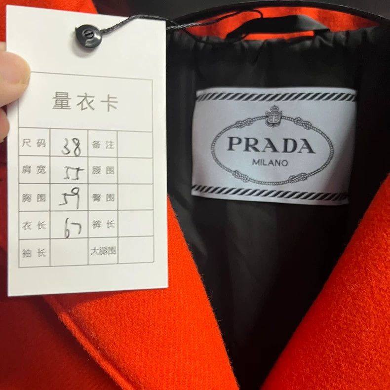 Prada Prada Size 38 Red wool offset pattern logo short-sleeved sh Size US M / EU 48-50 / 2 - 2 Thumbnail