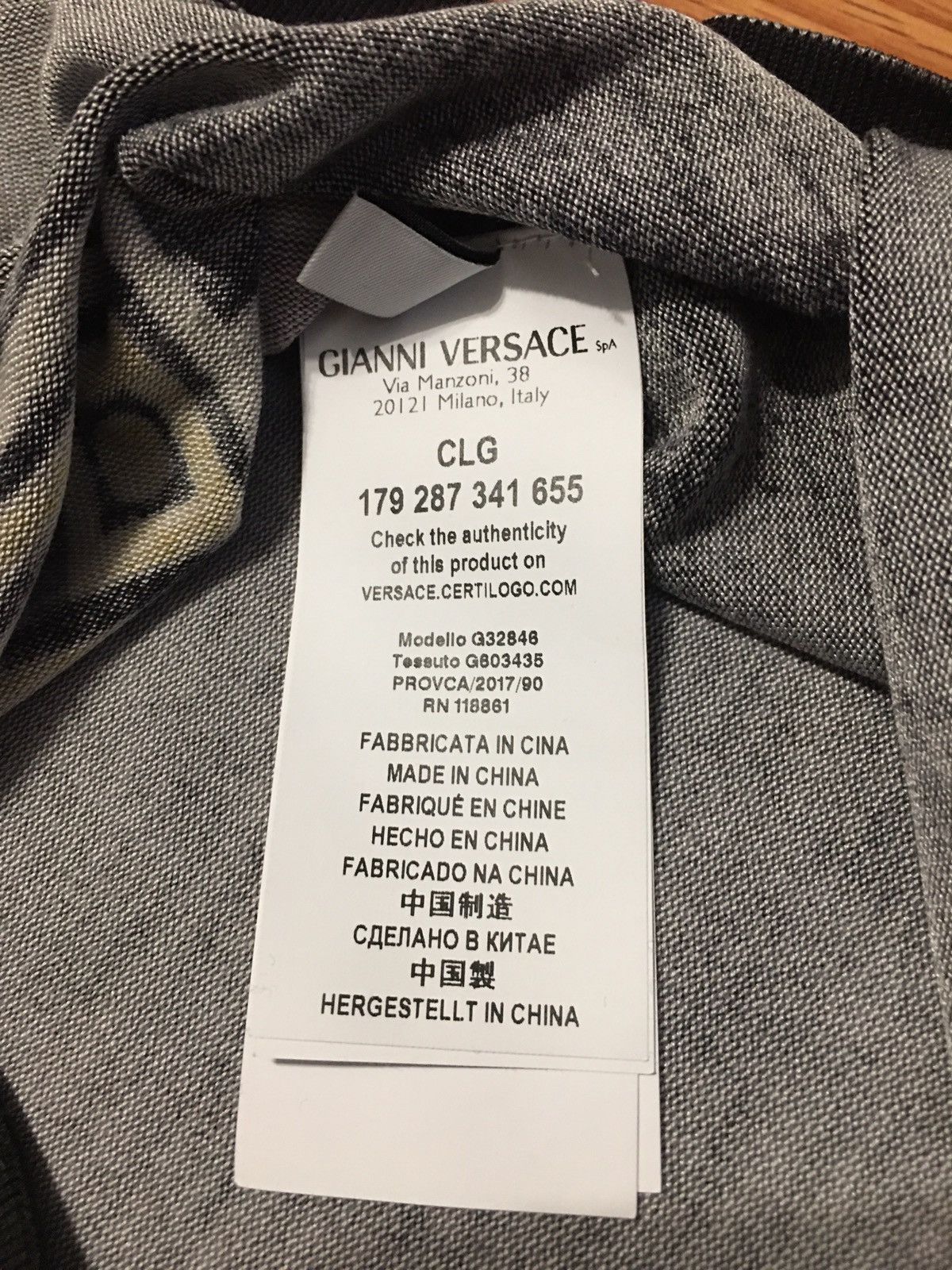 Versace Versace Collection Signature Print Silk Blend T-Shirt EU 42 Size M / US 6-8 / IT 42-44 - 13 Thumbnail