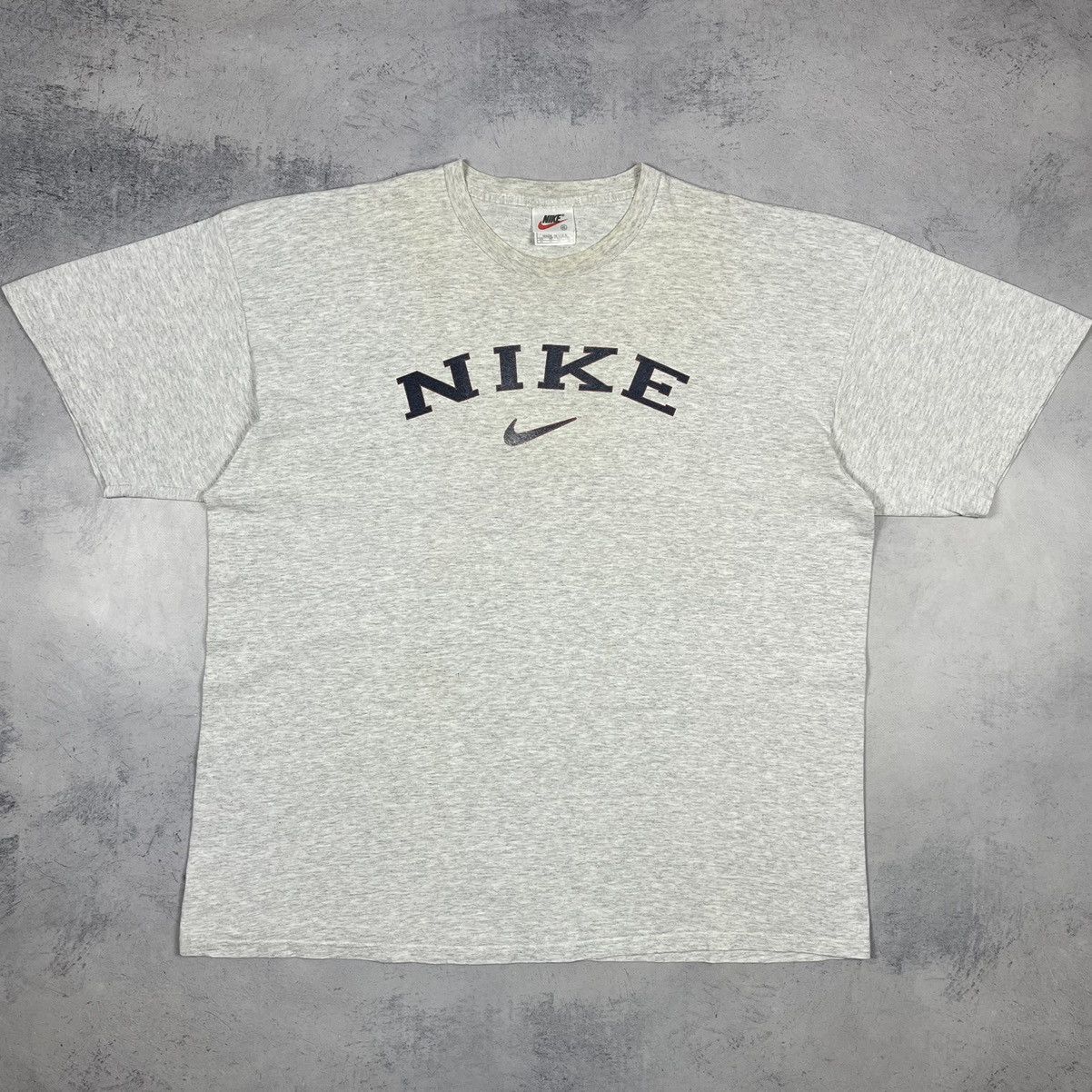 Nike Vintage Nike Big Logo baggy T Shirt 90’s Size US XXL / EU 58 / 5 - 2 Thumbnail