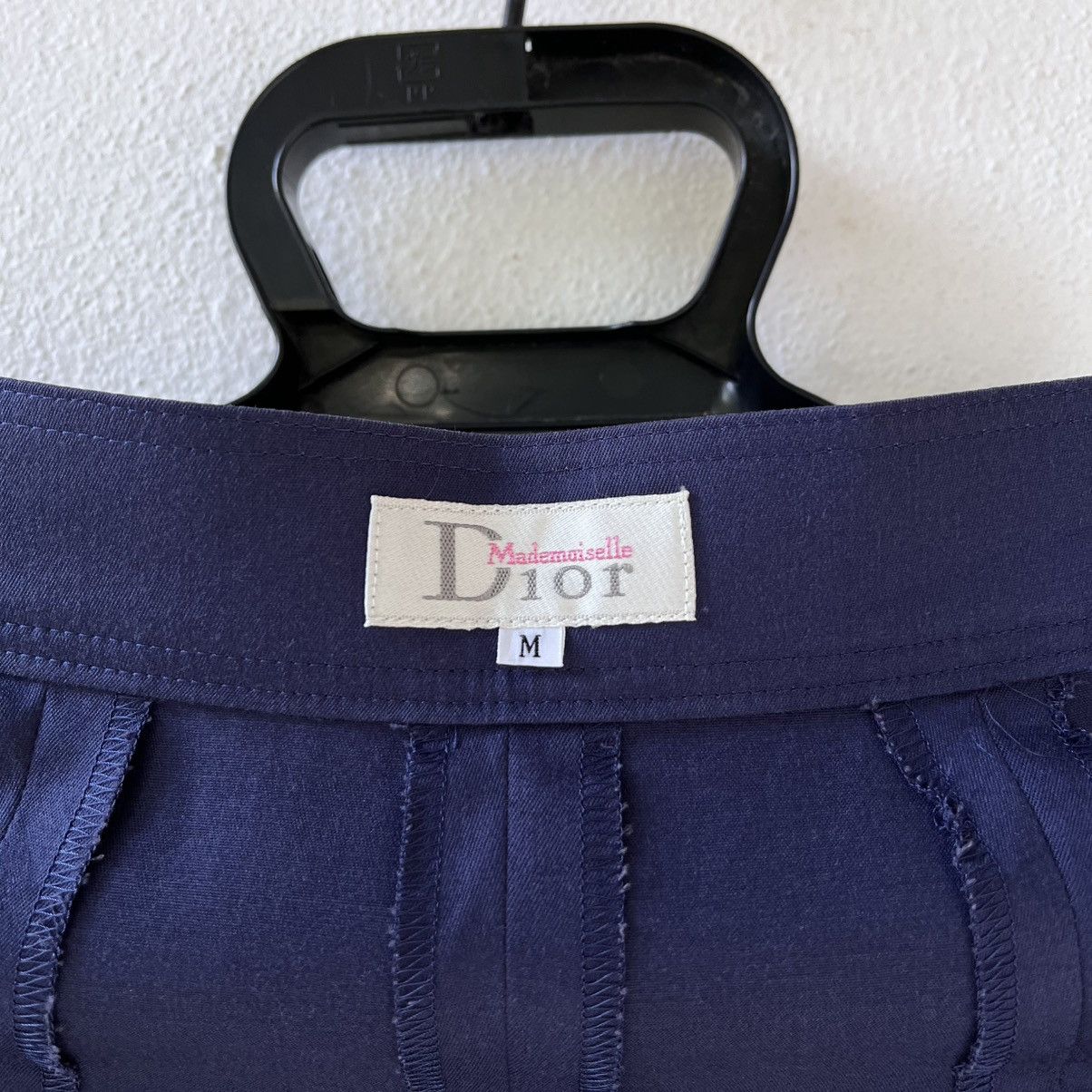 Dior Christian Dior Mademoiselle Skort Style Double Button Size 24" / US 00 / IT 34 - 17 Thumbnail