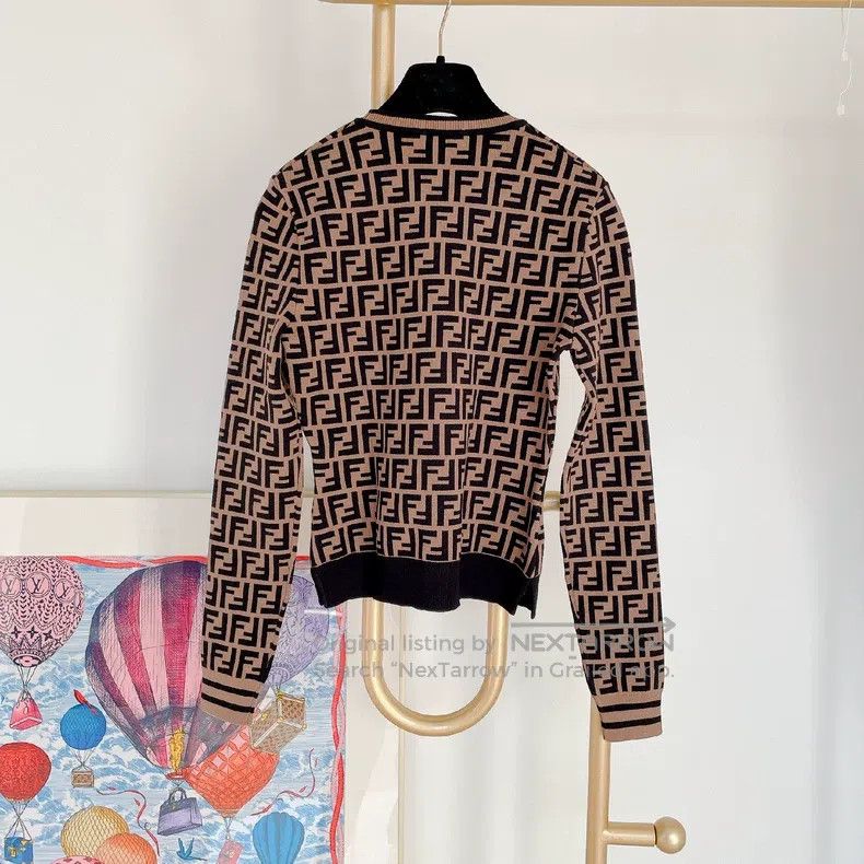 Fendi Fendi Monogram knitted top Size XS / US 0-2 / IT 36-38 - 2 Thumbnail