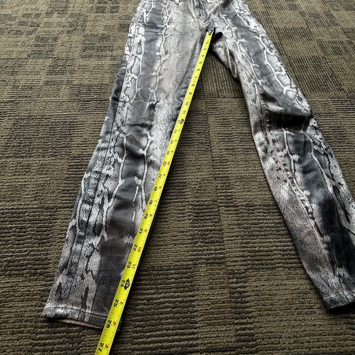 L'AGENCE L’Agence Margot Skinny Snakeskin Metallic Pink Pants Size 25" / US 0 / IT 36 - 7 Thumbnail