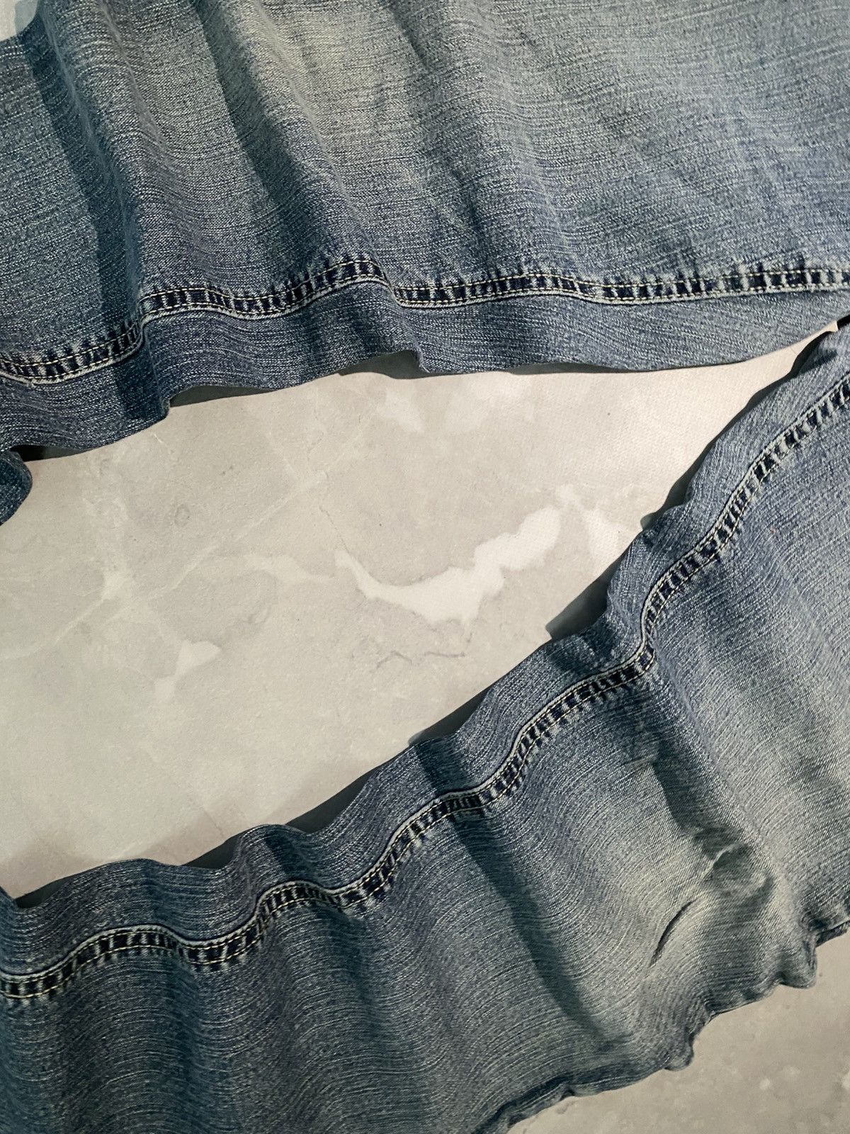 Japanese Brand Rare Washed Distressed Slim Jean / Number Nine Style Size US 33 - 4 Thumbnail