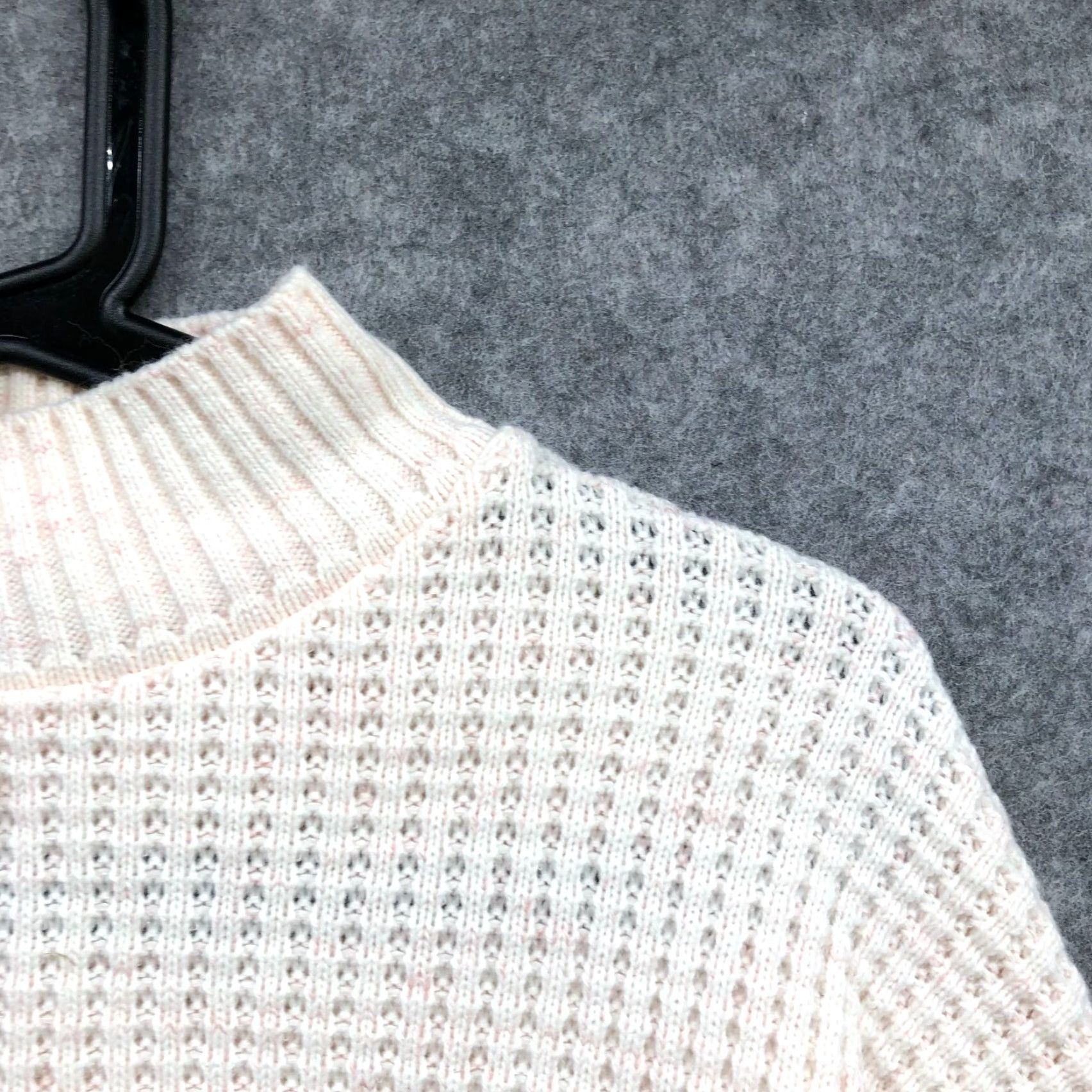 Urban Outfitters VINTAGE Urban Outfitters BDG Waffle Knit Sweater Womens XS Ivory Mock Neck Pullover Long Sleeve Size XS / US 0-2 / IT 36-38 - 7 Thumbnail