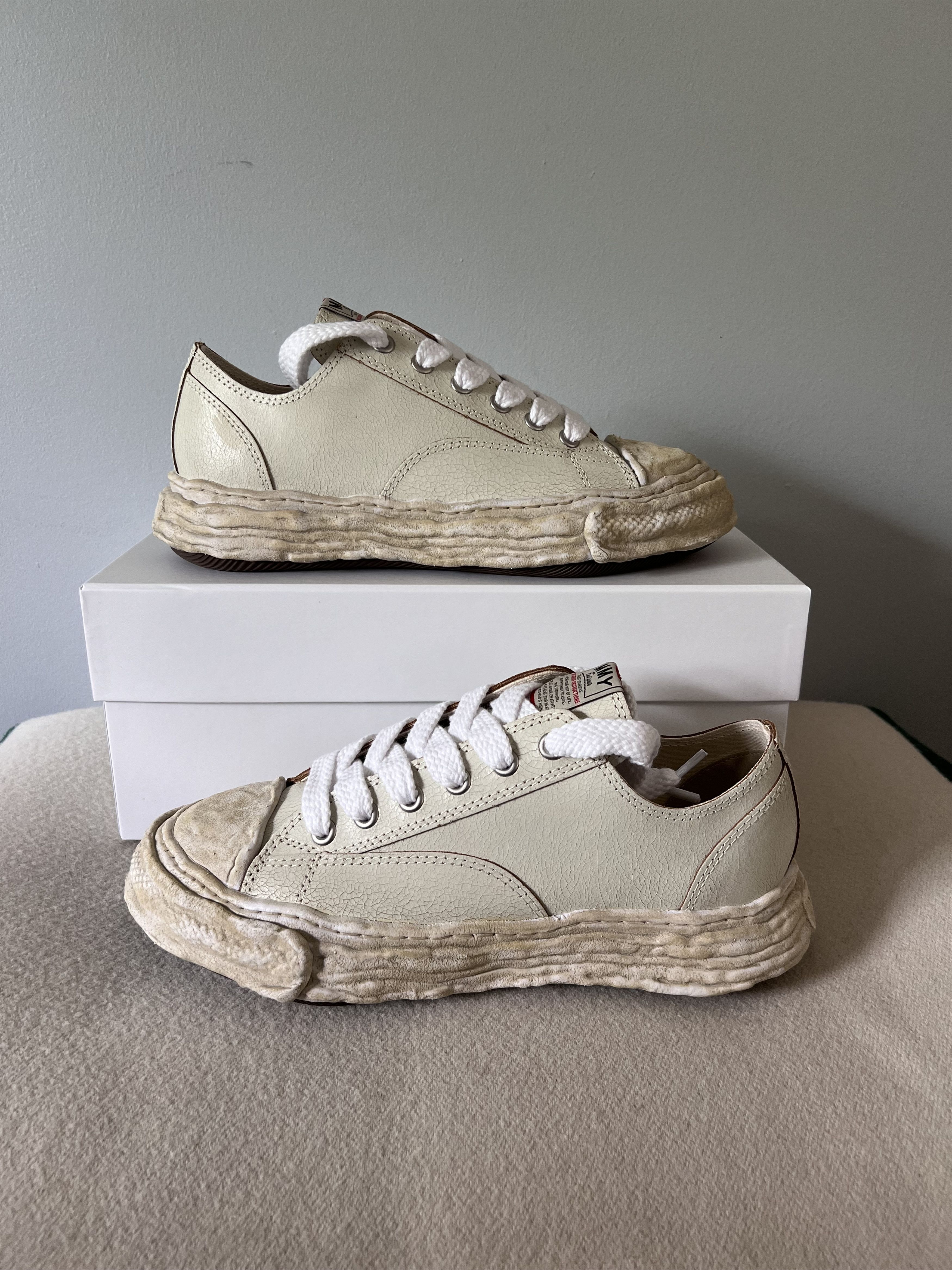 Maison MIHARA YASUHIRO Maison Mihara Yasuhiro OG Sole Pederson in Cracked Leather Size US 10 / EU 43 - 2 Thumbnail