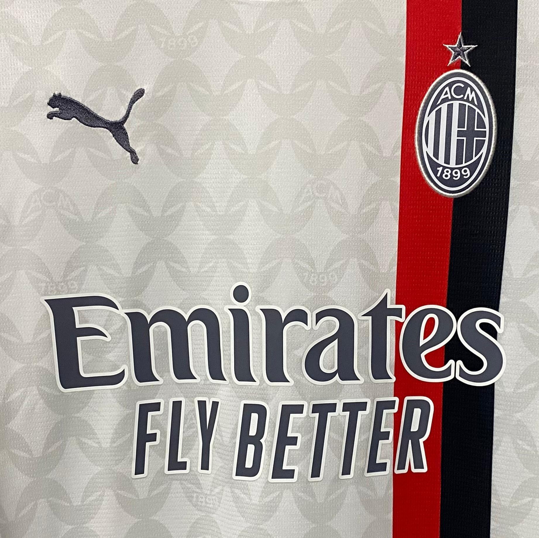 Puma AC Milan 2023-2024 Away Jersey Christian Pulisic Size US M / EU 48-50 / 2 - 3 Thumbnail