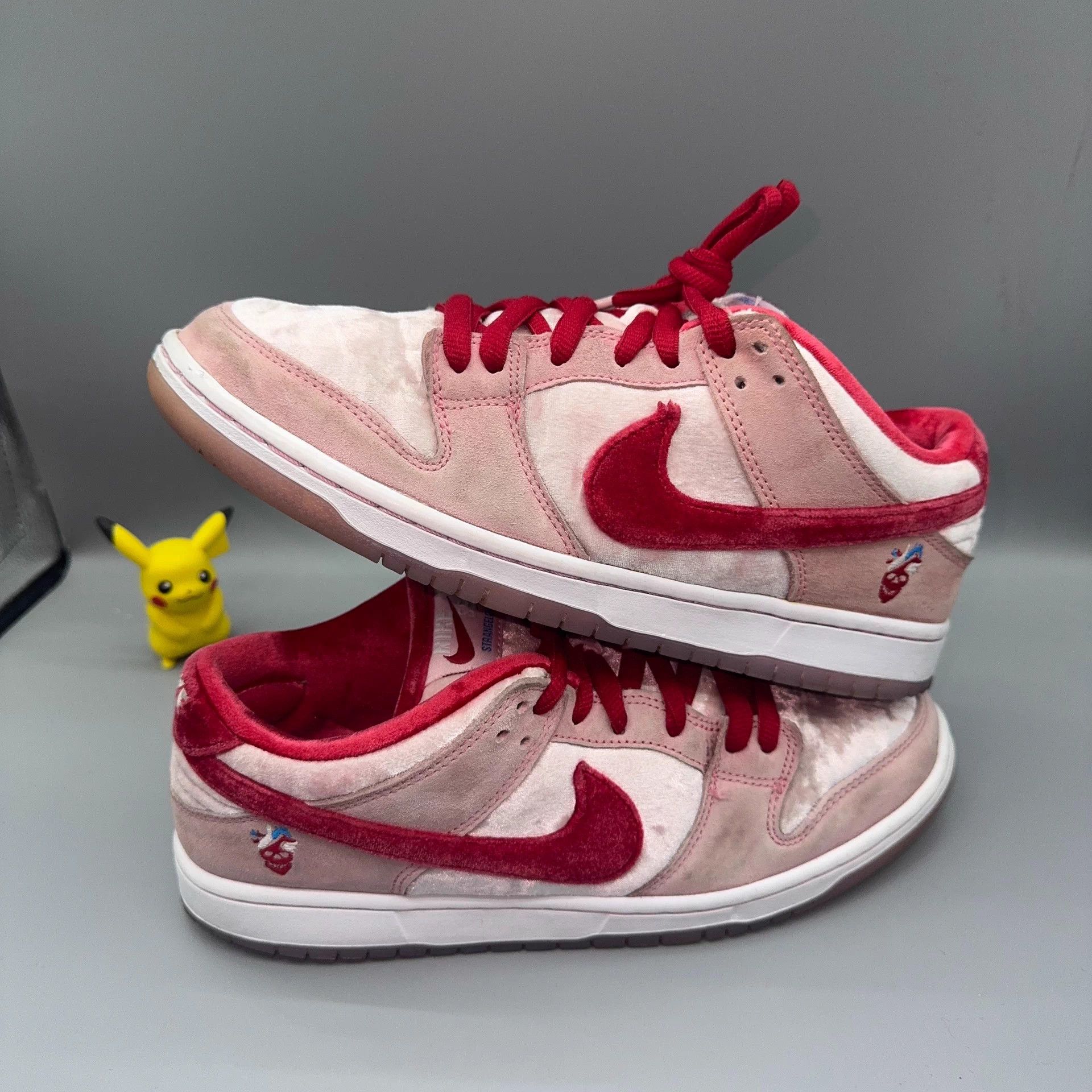 Nike Nike Dunk SB Valentine's Day Pink White Size US 9 / EU 42 - 5 Thumbnail
