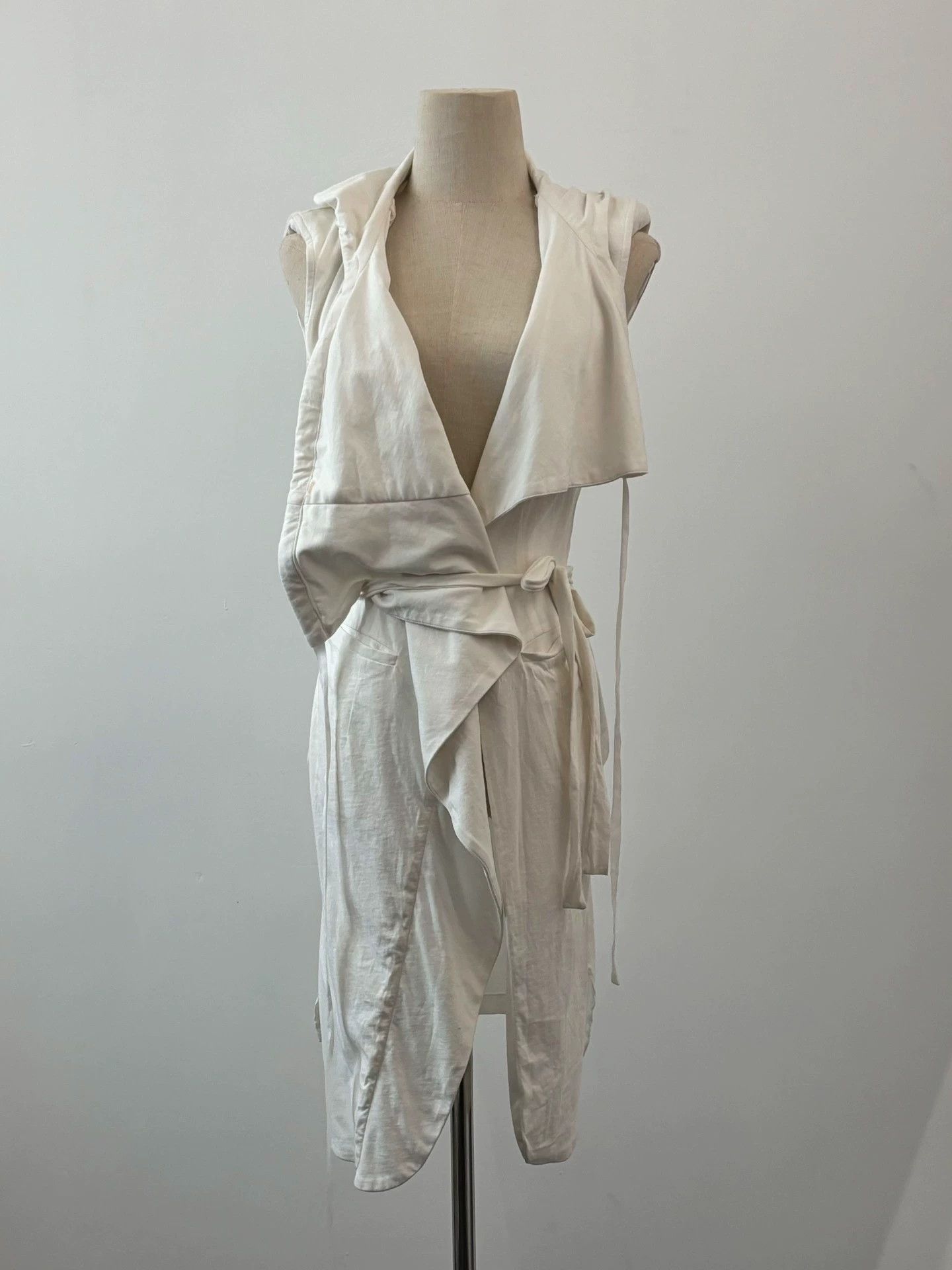 Ann Demeulemeester Ann Demeulemeester women's cotton long layered vest 36 Size XS / US 0-2 / IT 36-38 - 1 Thumbnail