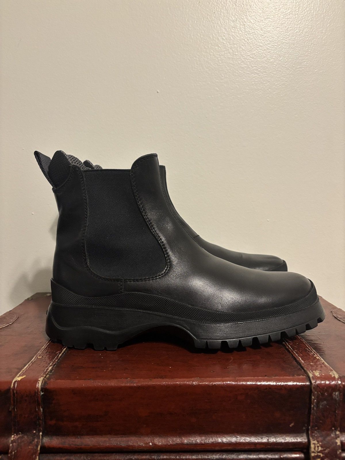 Prada Prada Brixxen Chelsea Boots Rubber Chunky Sole Size US 7.5 / EU 40-41 - 2 Thumbnail