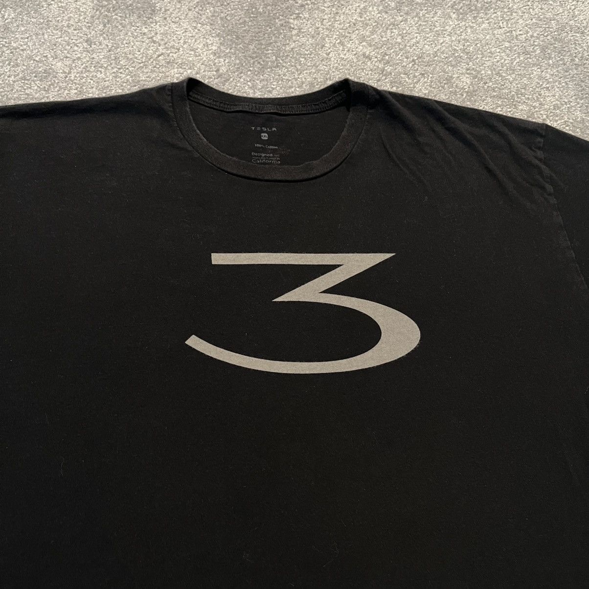 Vintage Vintage Tesla Model 3 Electric Car Elon Musk Promo Logo Tee Size US XXL / EU 58 / 5 - 1 Thumbnail
