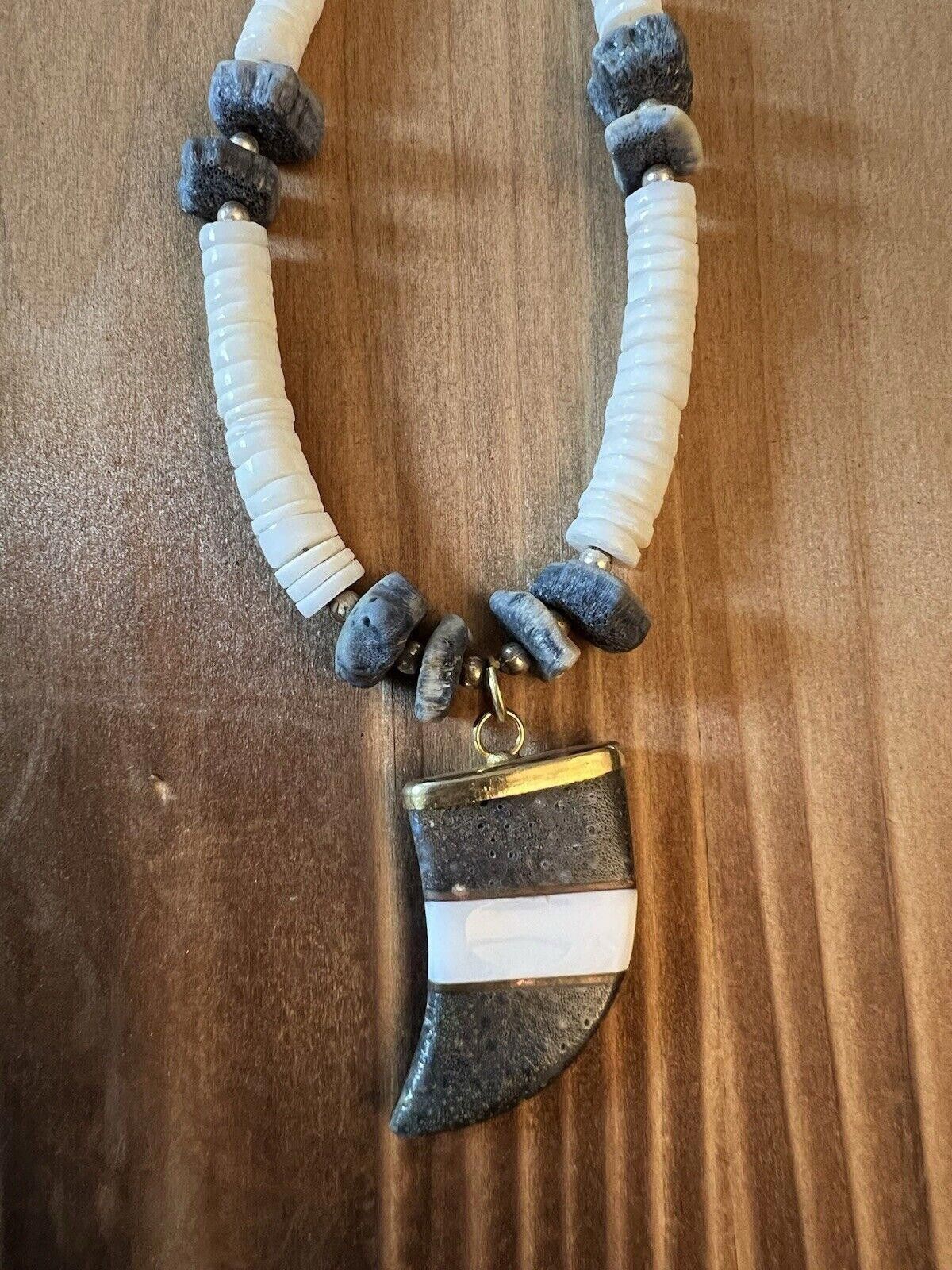 Puma Puka Shell And Blue Coral Necklace 19 Inches Size ONE SIZE - 1 Thumbnail
