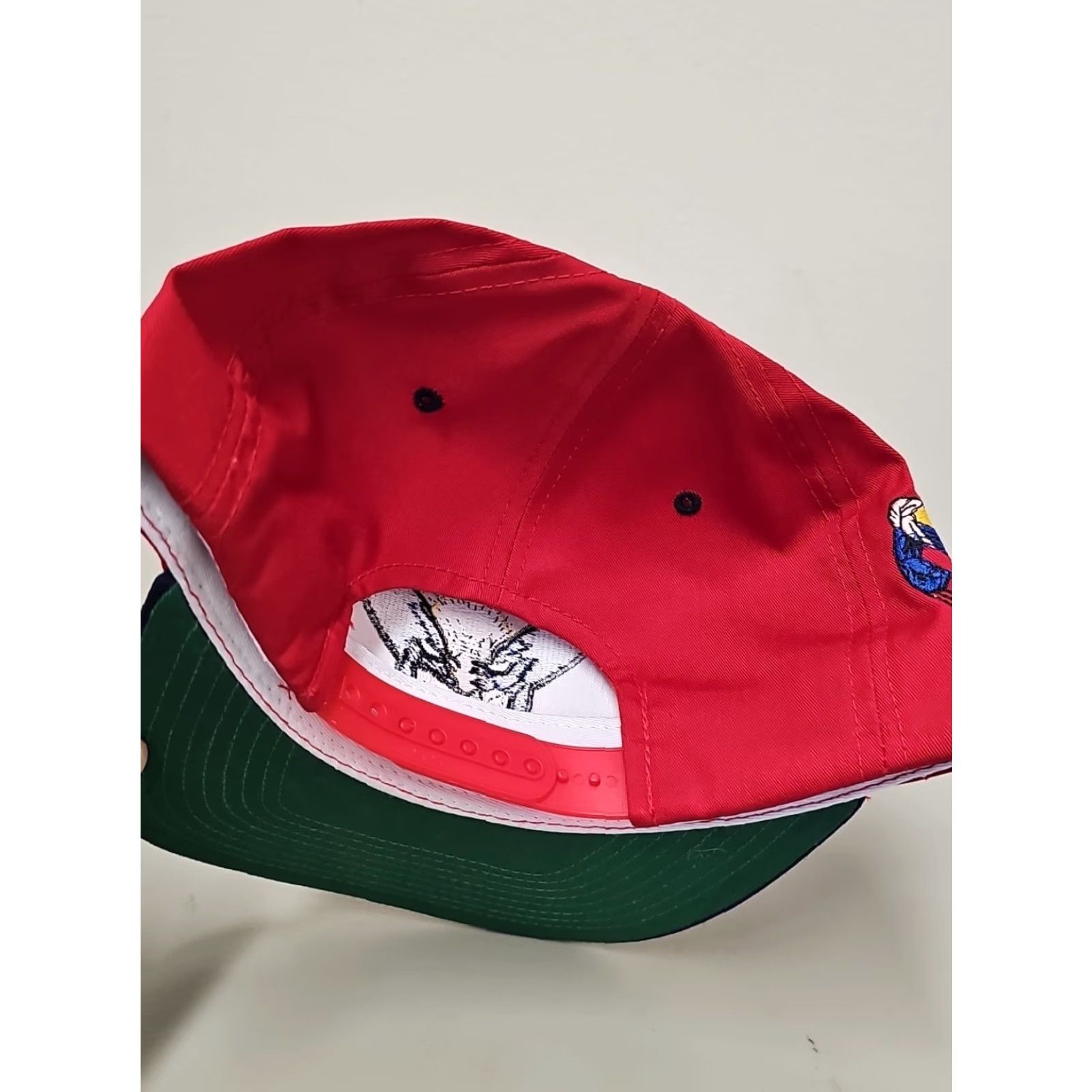 American Needle VINTAGE American Needle Snapback Hat Wolverine Marvel Comics Blockhead Hat Men Adjustable Red Navy Yellow White Canvas 90s Size ONE SIZE - 4 Thumbnail