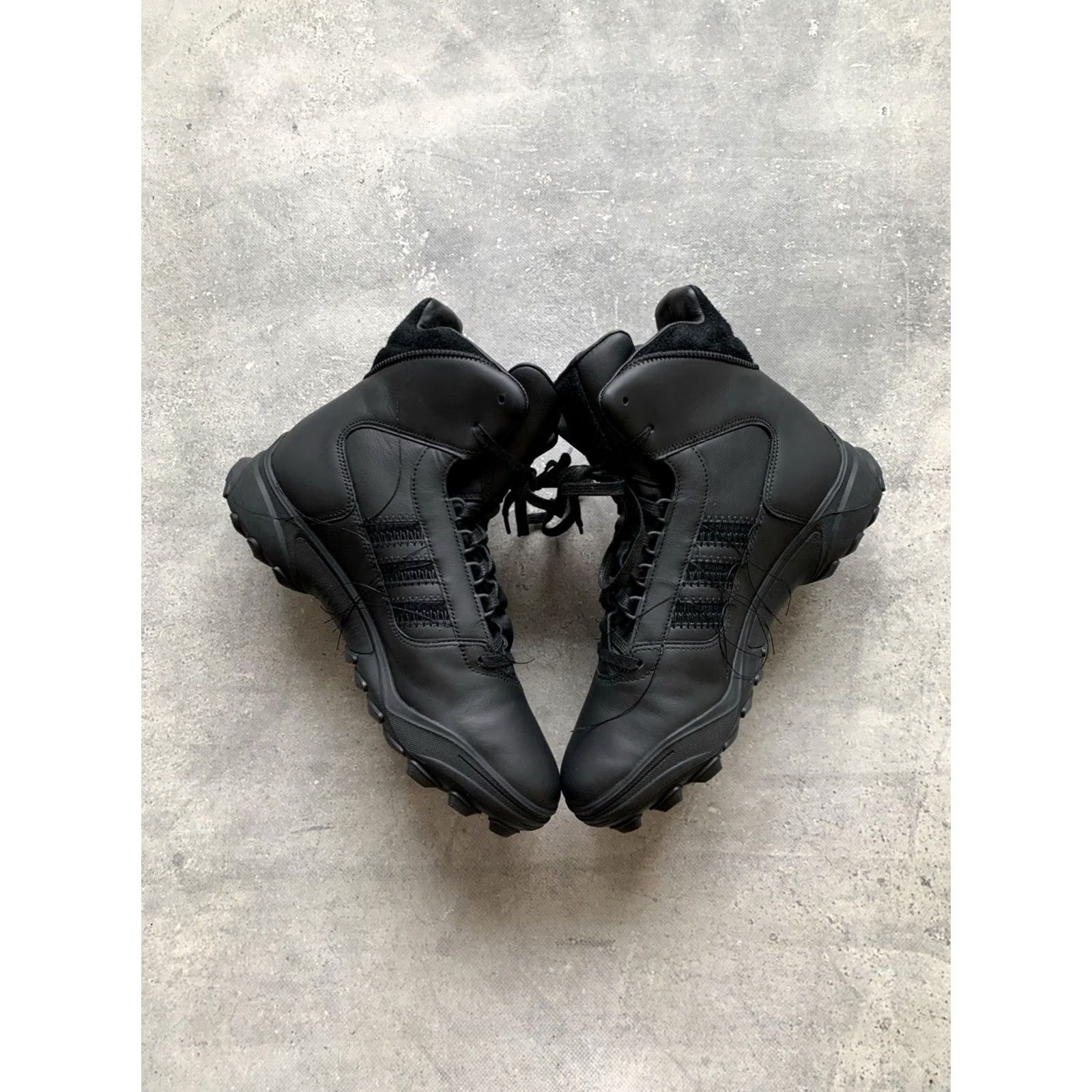 Adidas ADIDAS X YOHJI YAMAMOTO Y-3 GSG9 HIGH BOOTS COMBAT US 7, UK 6.5, EUR 40, BLACK, MEN, BOOT, STRIPED, LEATHER, LACE UP Size US 7 / EU 40 - 3 Thumbnail