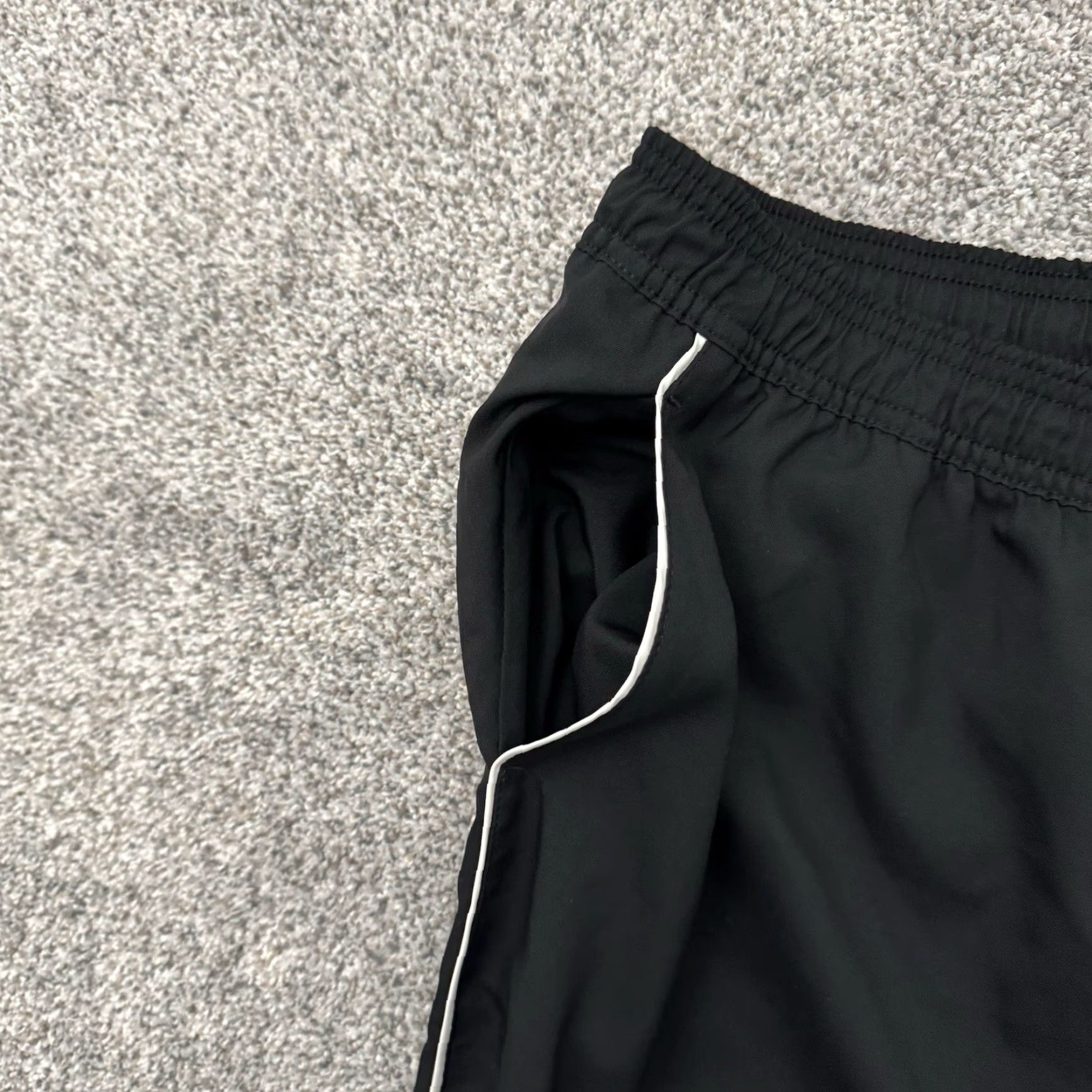 Nike Nike Dri-FIT Track Pants Women's L Slit at Ankle Athletic Pants Warm-Up Streetwear Athleisure Slit at Ankle Size 36" / US 14 / IT 50 - 7 Thumbnail