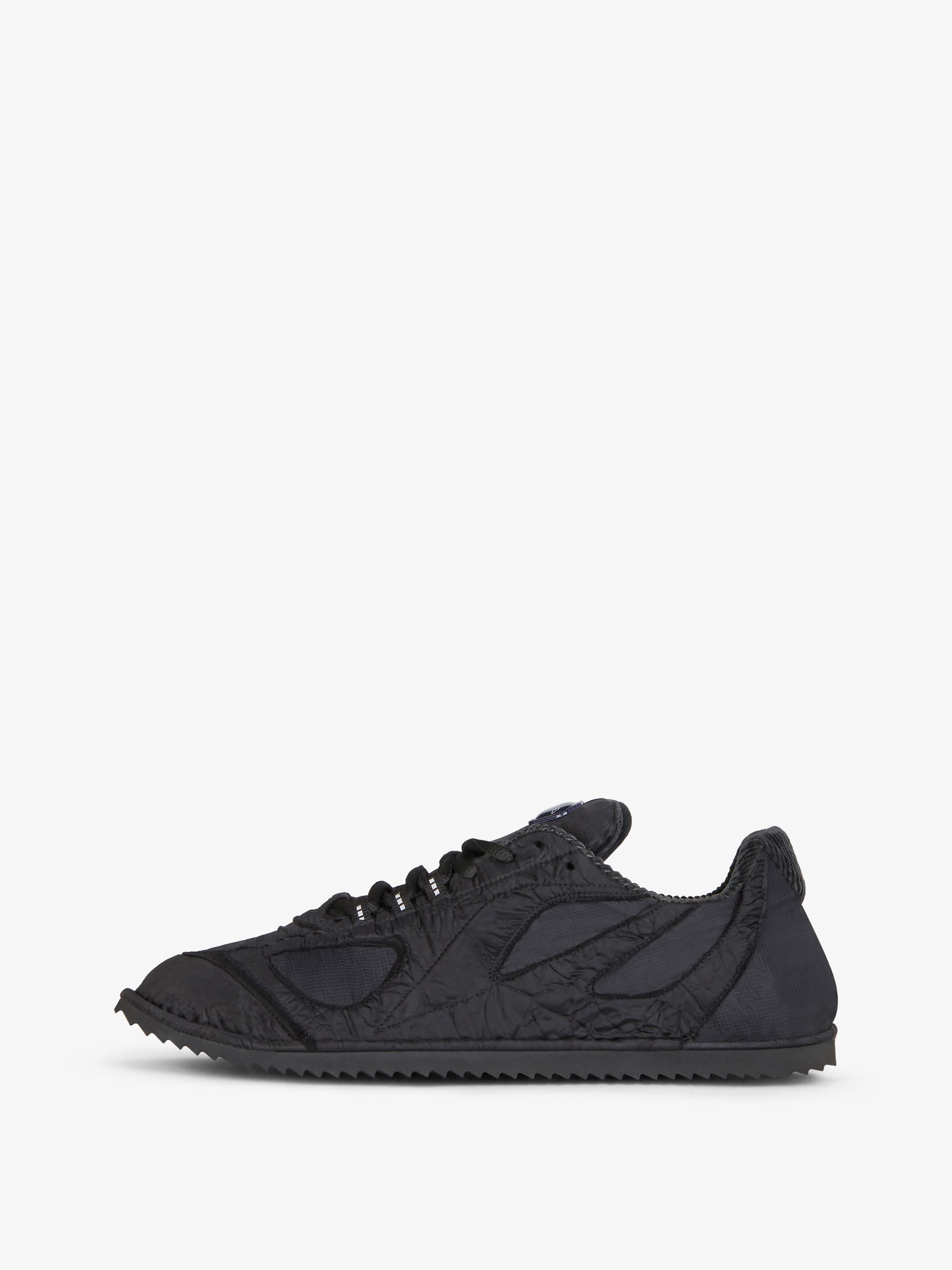 Givenchy o1w1db10325 Flat Sneakers in Black Size US 8.5 / EU 41-42 - 2 Thumbnail