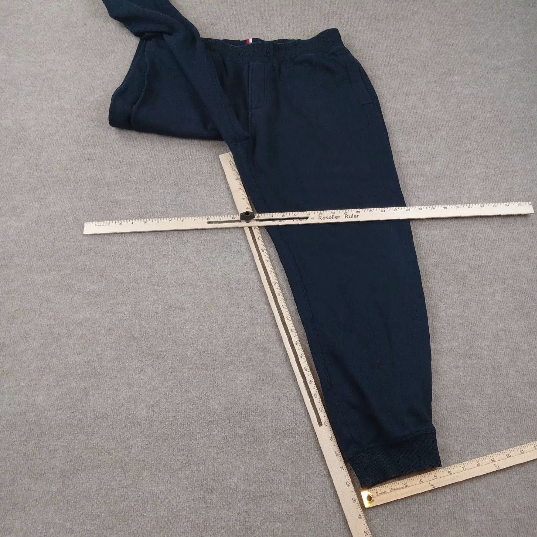 Tommy Hilfiger VINTAGE Tommy Hilfiger Pants Mens Large Blue Jogger Elastic Waist Casual Comfort Size US 36 / EU 52 - 2 Thumbnail