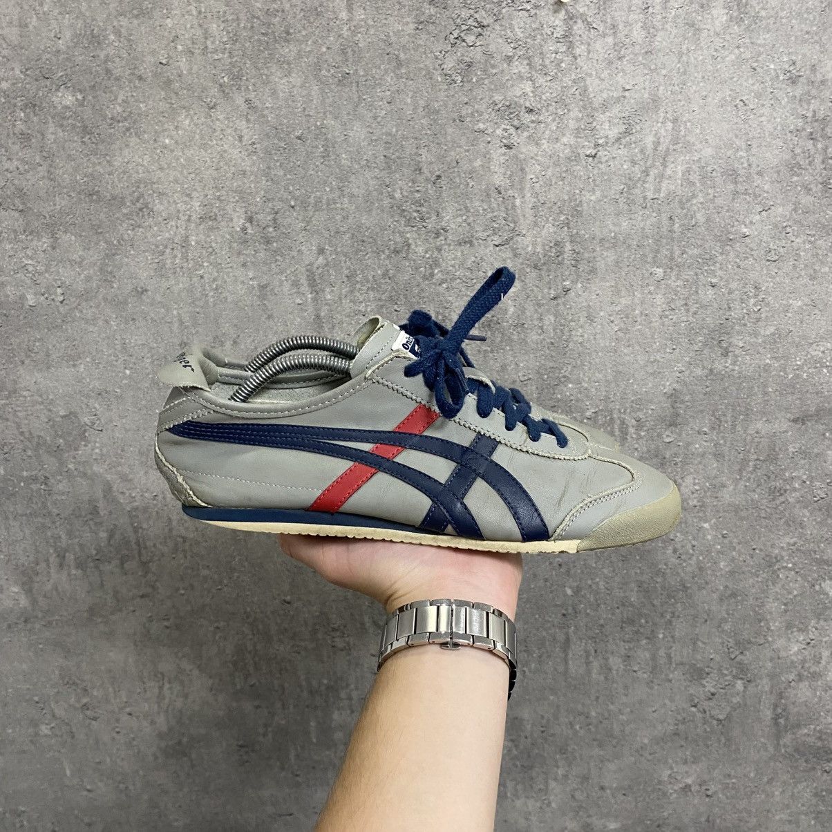 Asics Vintage Asics Onitsuka Tiger Mexico 66 Leather Sneakers Size US 8.5 / EU 41-42 - 1 Thumbnail